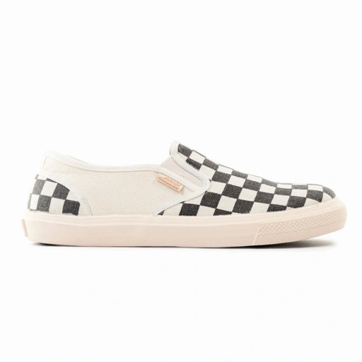 Image of SEPATU SLIP ON JOHNSON - VENUS SQUARE