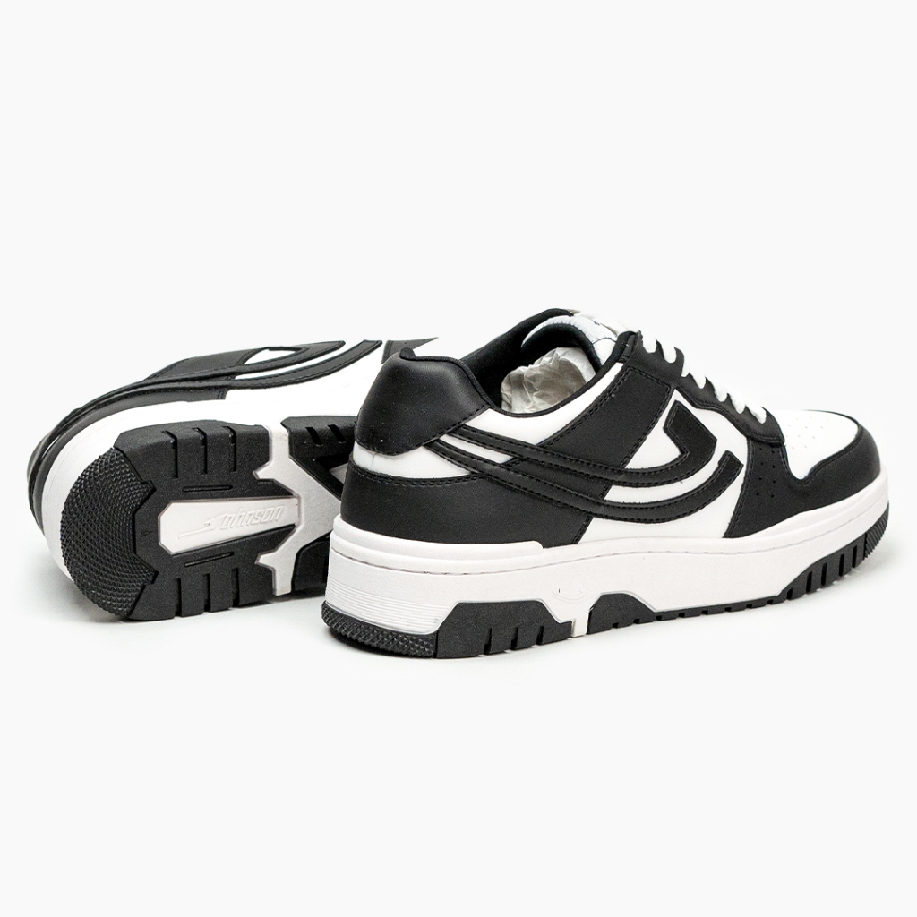 SEPATU SNEAKERS JOHNSON - OMEGA V.2 LOWCUT (LC) BLACK WHITE