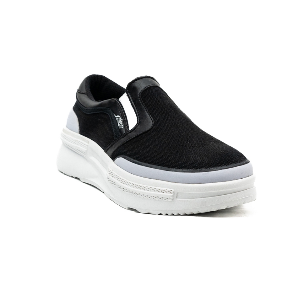 SEPATU SLIP ON JOHNSON - SPARK BLACK WHITE