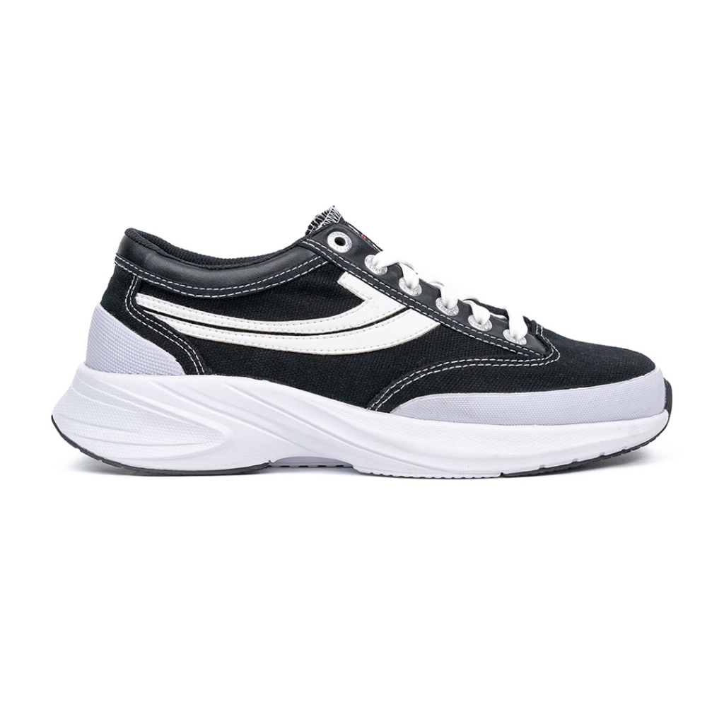 SEPATU SNEAKERS JOHNSON - BLITZ LOWCUT (LC) BLACK WHITE