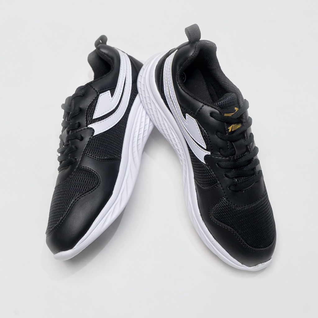 Sepatu Sneakers Johnson - Thunder