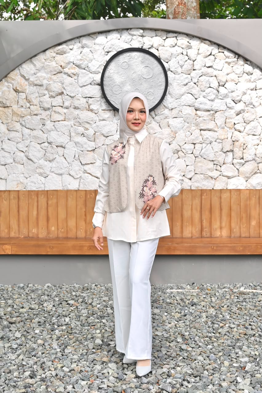 KANIA BLOUSE DYA BY D