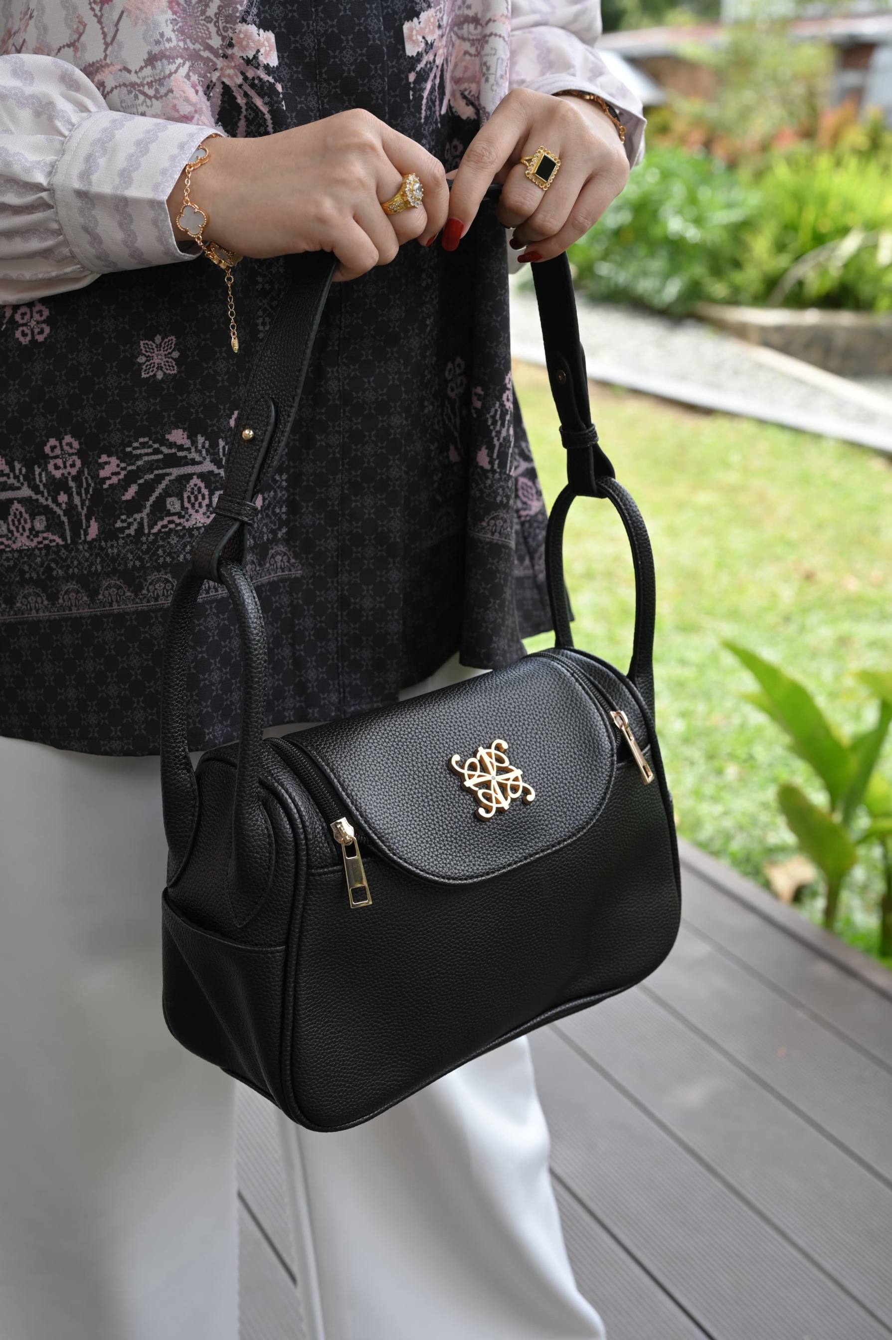 CHERRY BAG ANINDYASCARF 