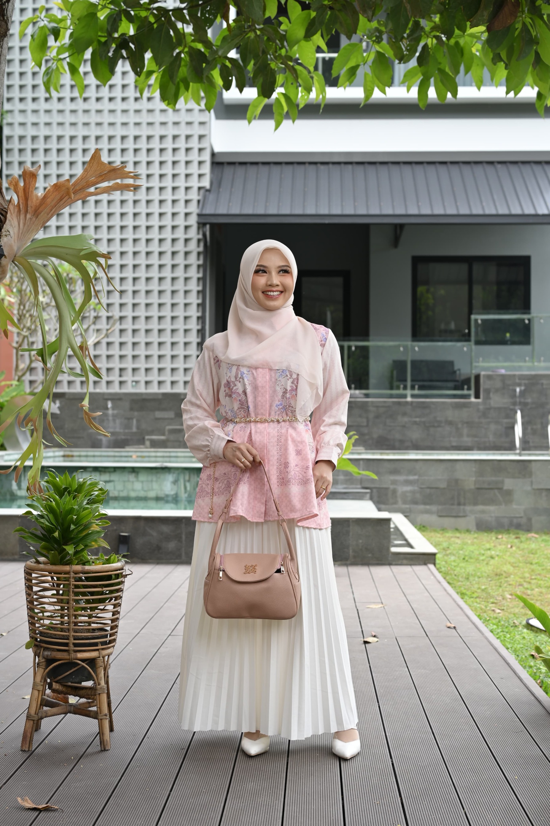 CHERRY BAG ANINDYASCARF 