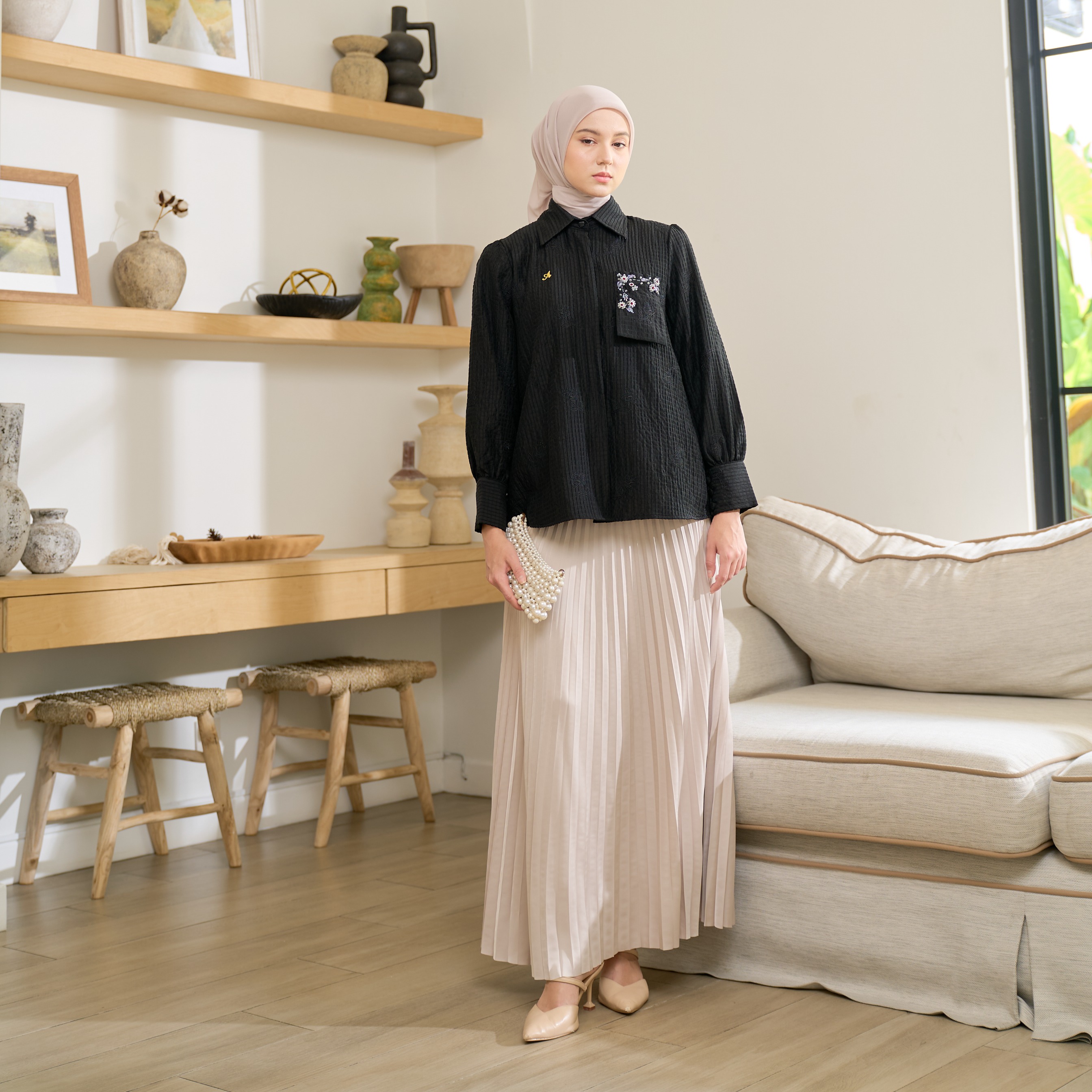 LEONA BLOUSE ANINDYASCARF 