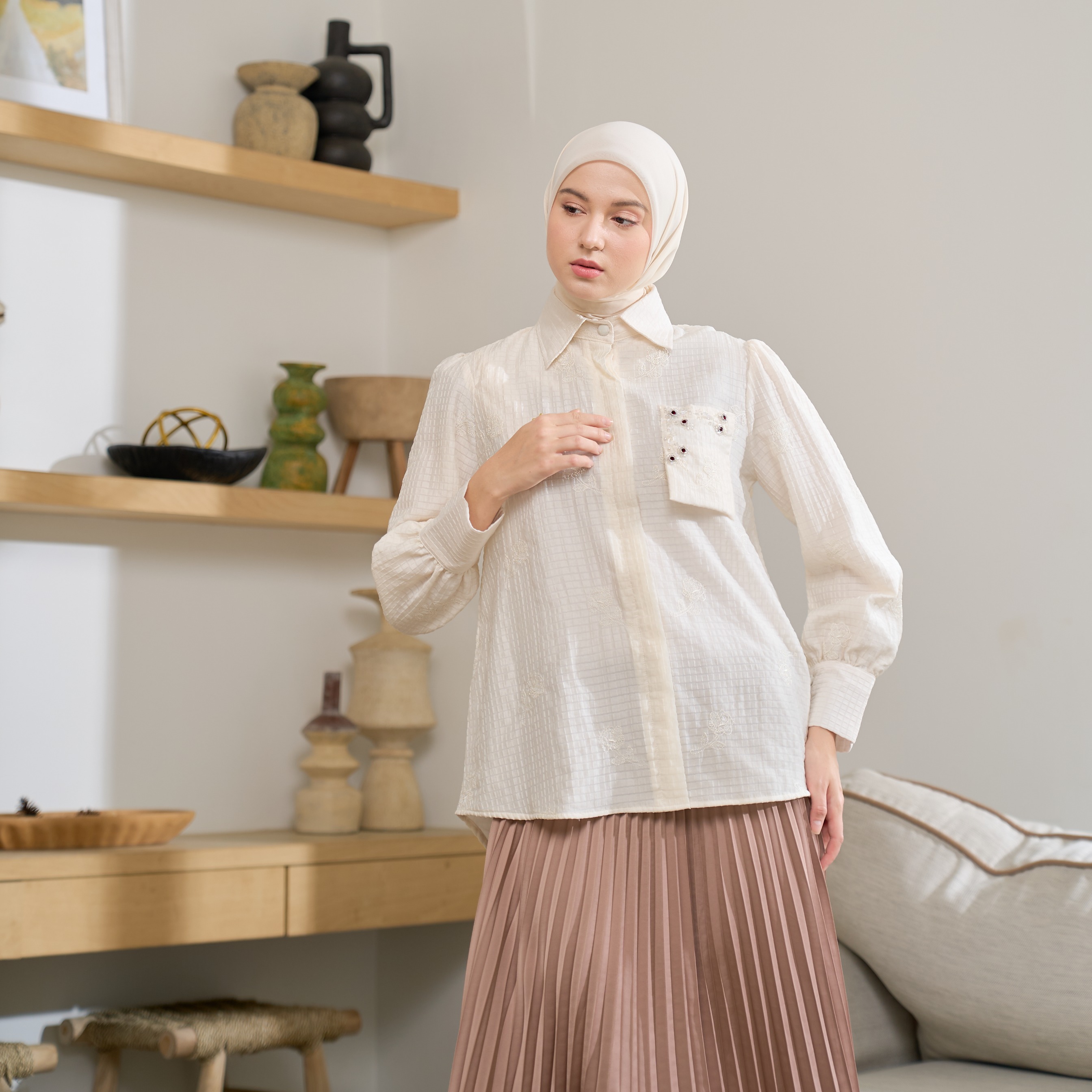 LEONA BLOUSE ANINDYASCARF 
