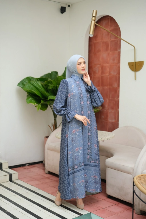 Image of ANINDYASCARF - KAYLA DRESS