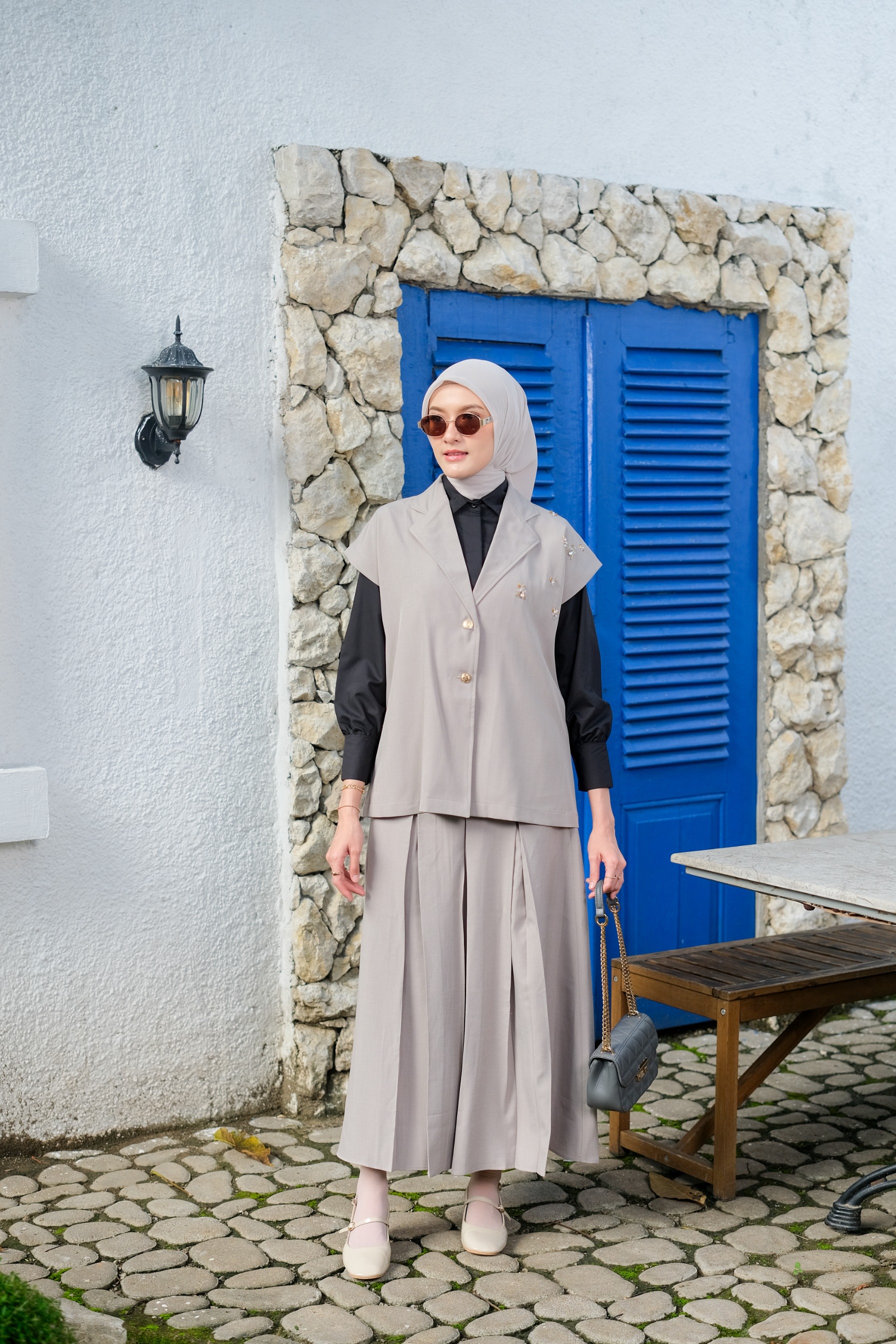 RHEA VEST AND SKIRT ANINDYASCARF
