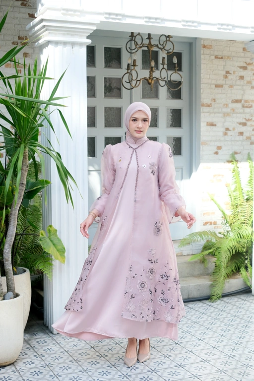 Image of ANINDYASCARF - HUMEERA DRESS