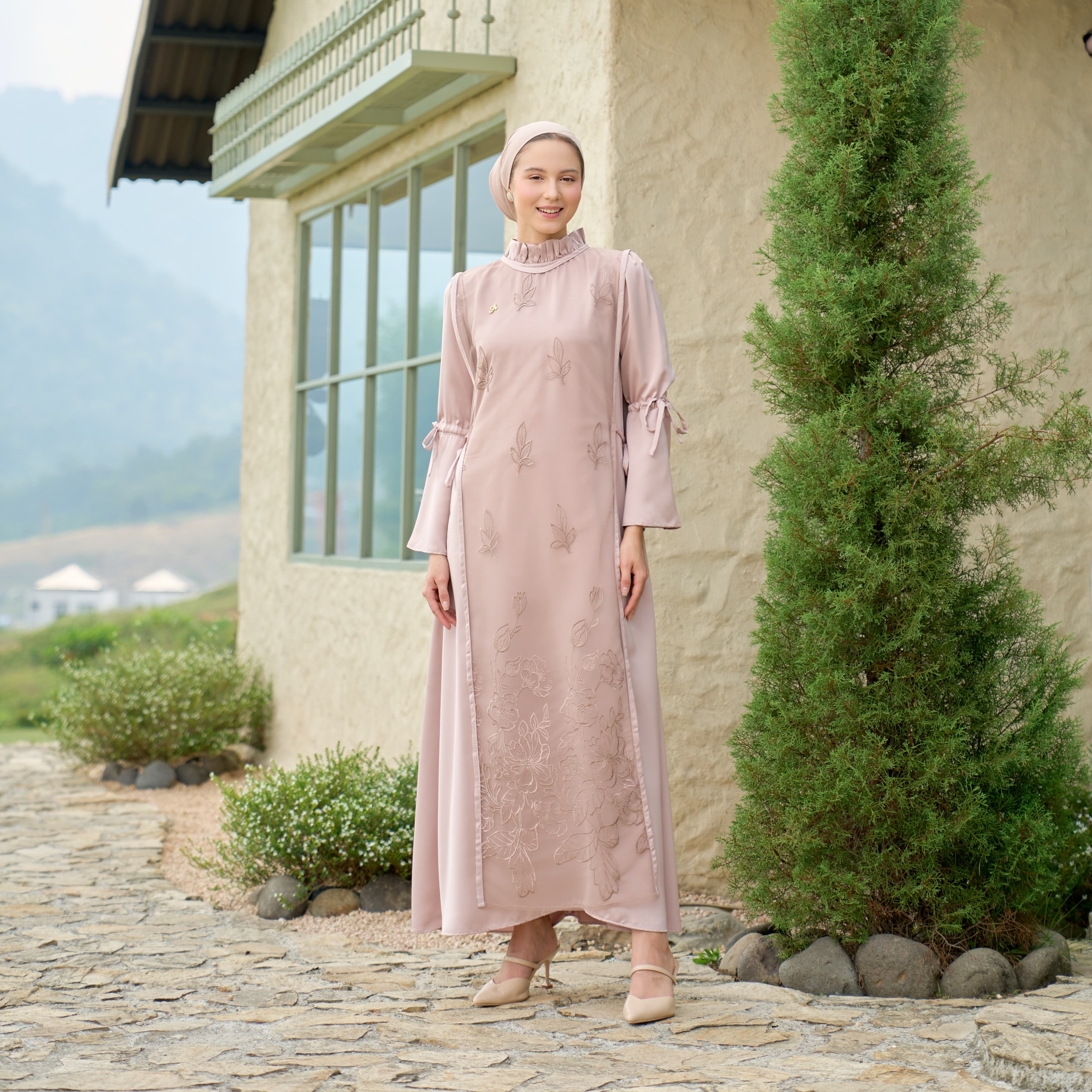 ZAFINA DRESS