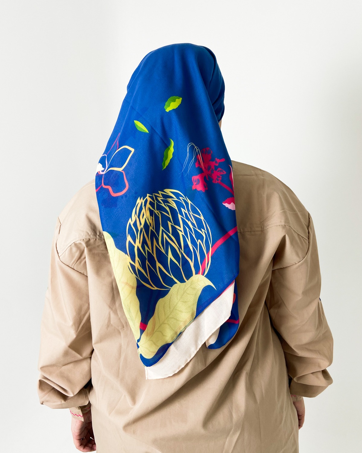 Reya Scarf & Outer