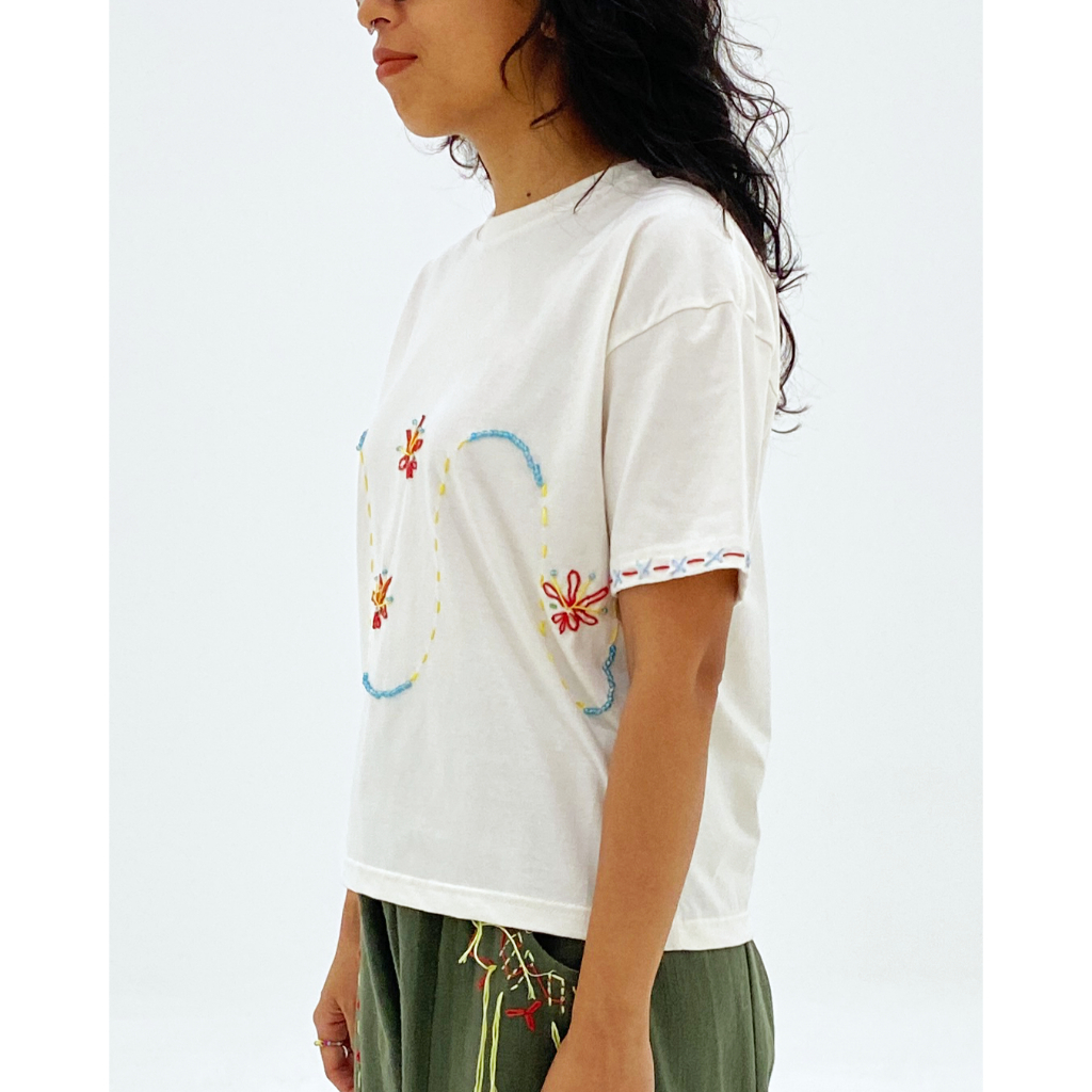 Daisy Tee