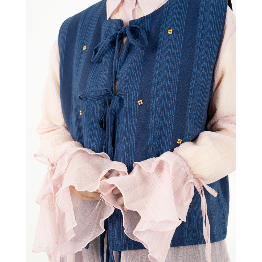 Aluna Vests