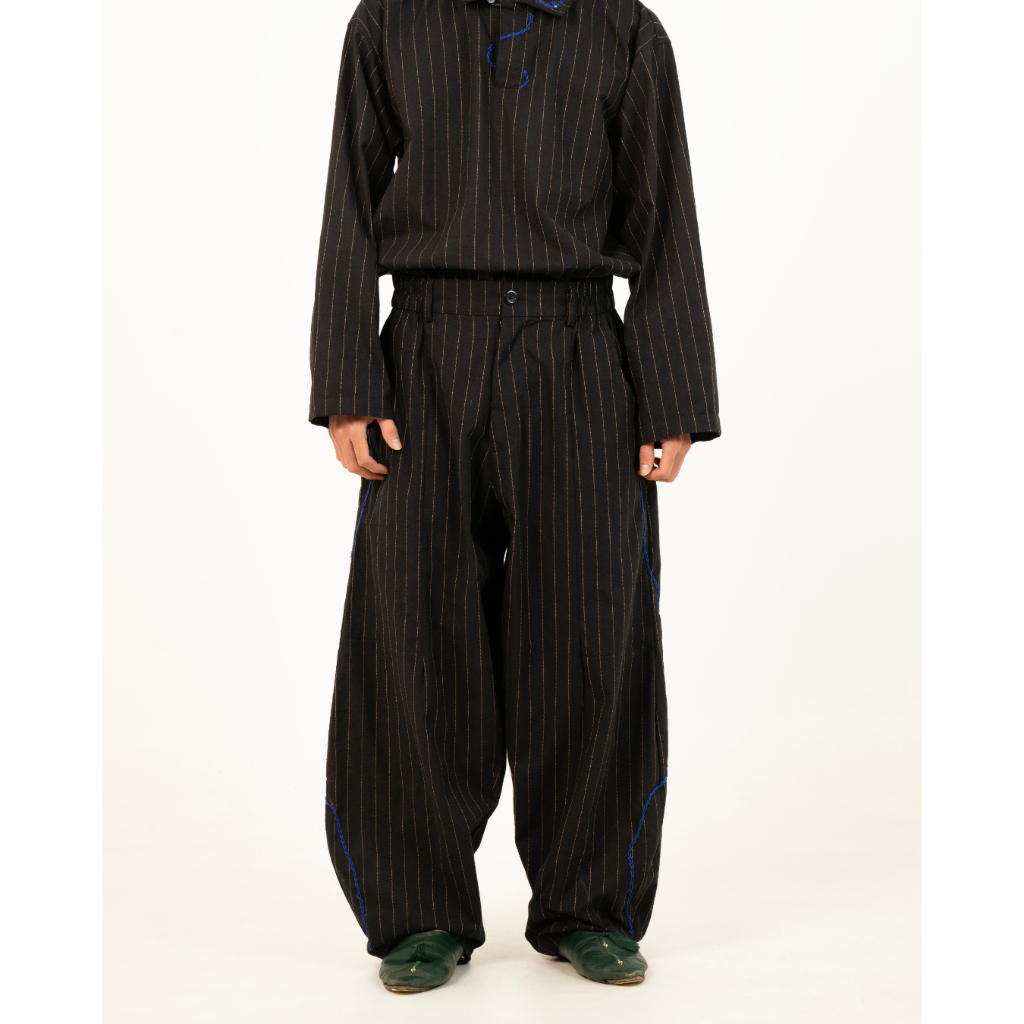Arum Barrel Pants