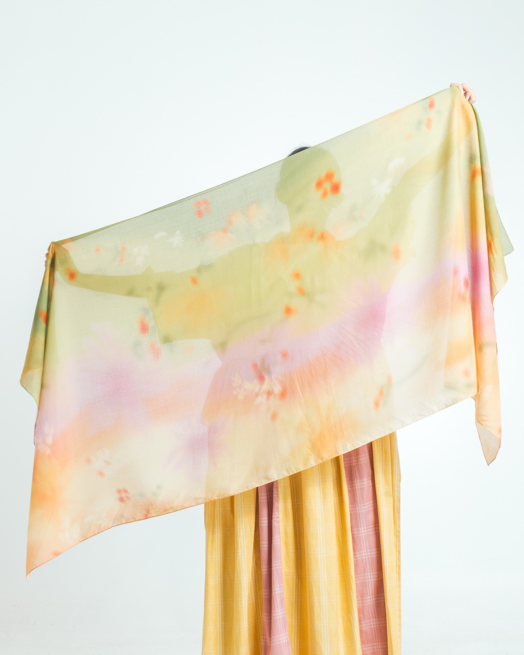 Kirana Field Shawl