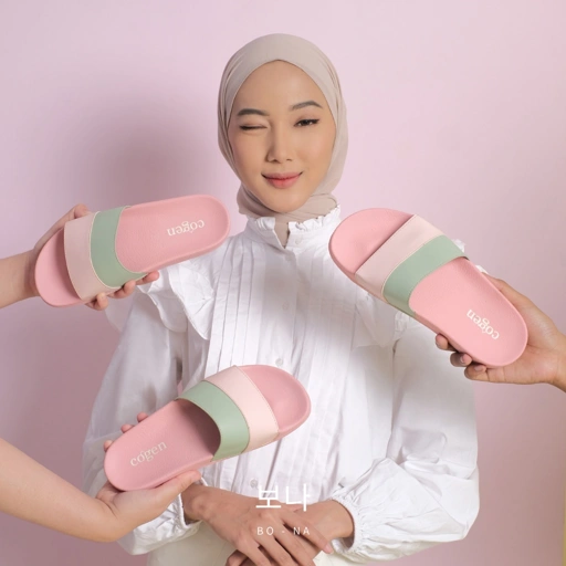 Image of Cogen Slide Sandal Wanita Slop Slip On Rubber - Bona Nano