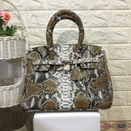 Image of Tas Tangan "Abu Marmer Elegan" Kulit Asli – Anggun, Berani, Memikat