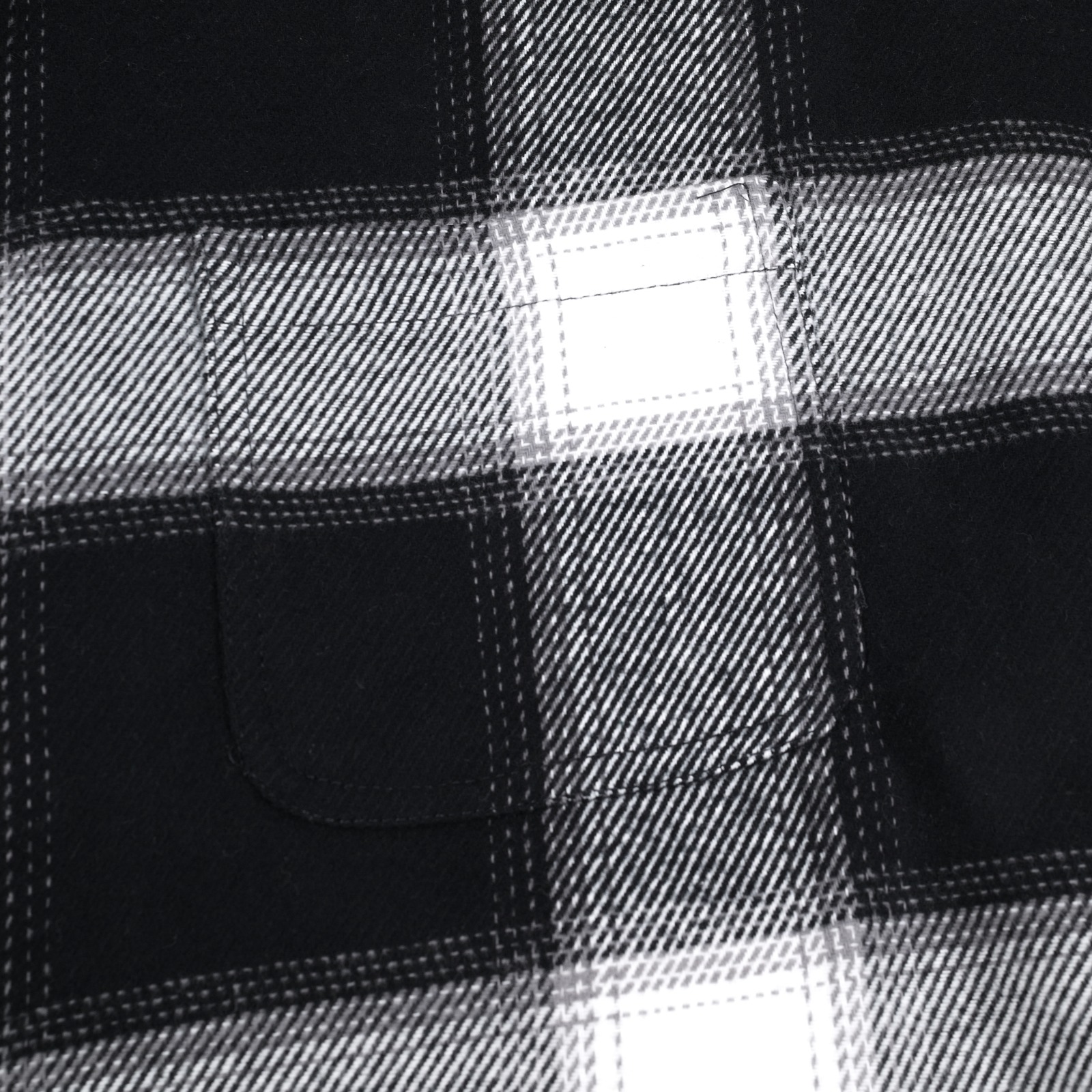 02 - Oversized Flannel Myressia Plaid White Black Thanksinsomnia