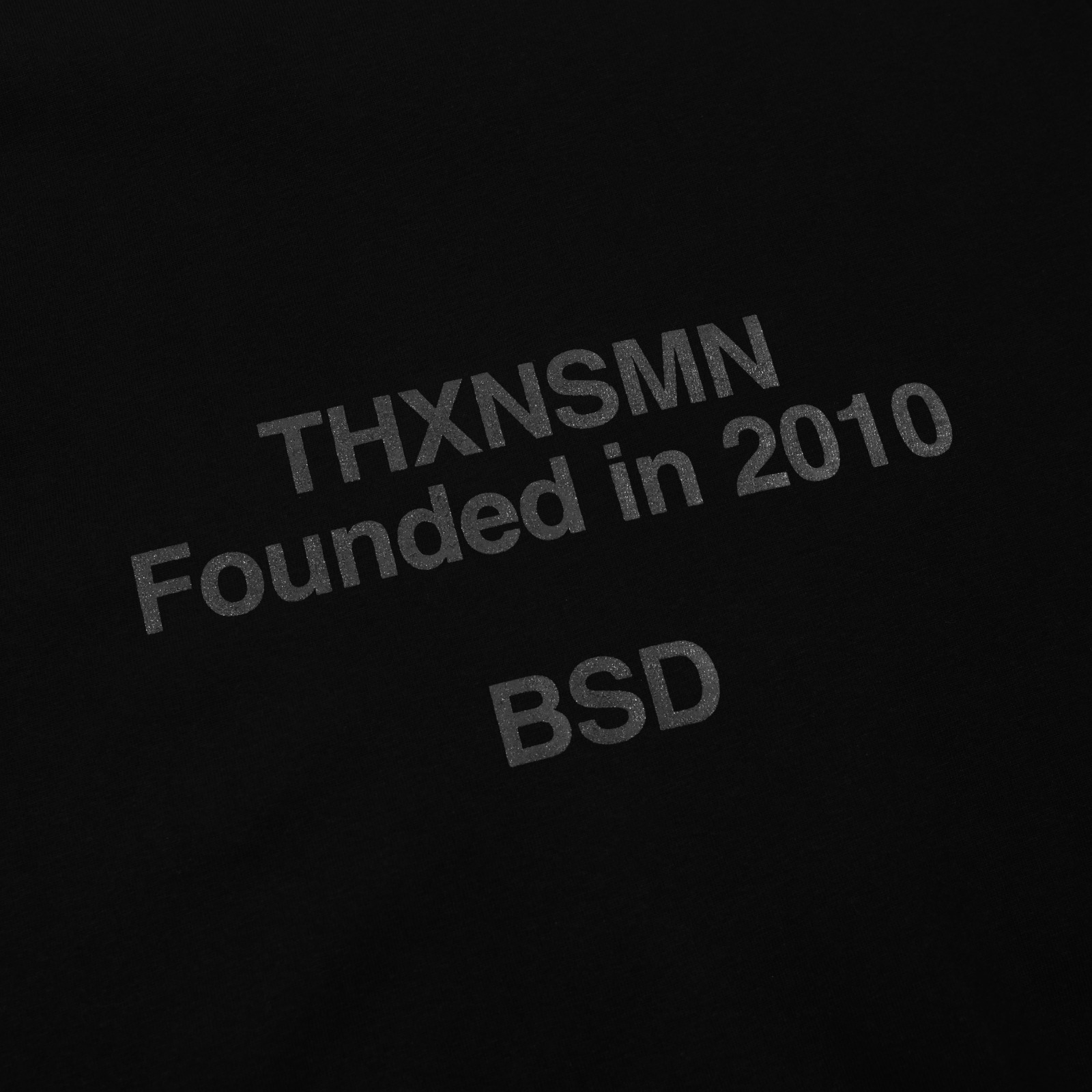 Tshirt Typo Izuma Black Thanksinsomnia