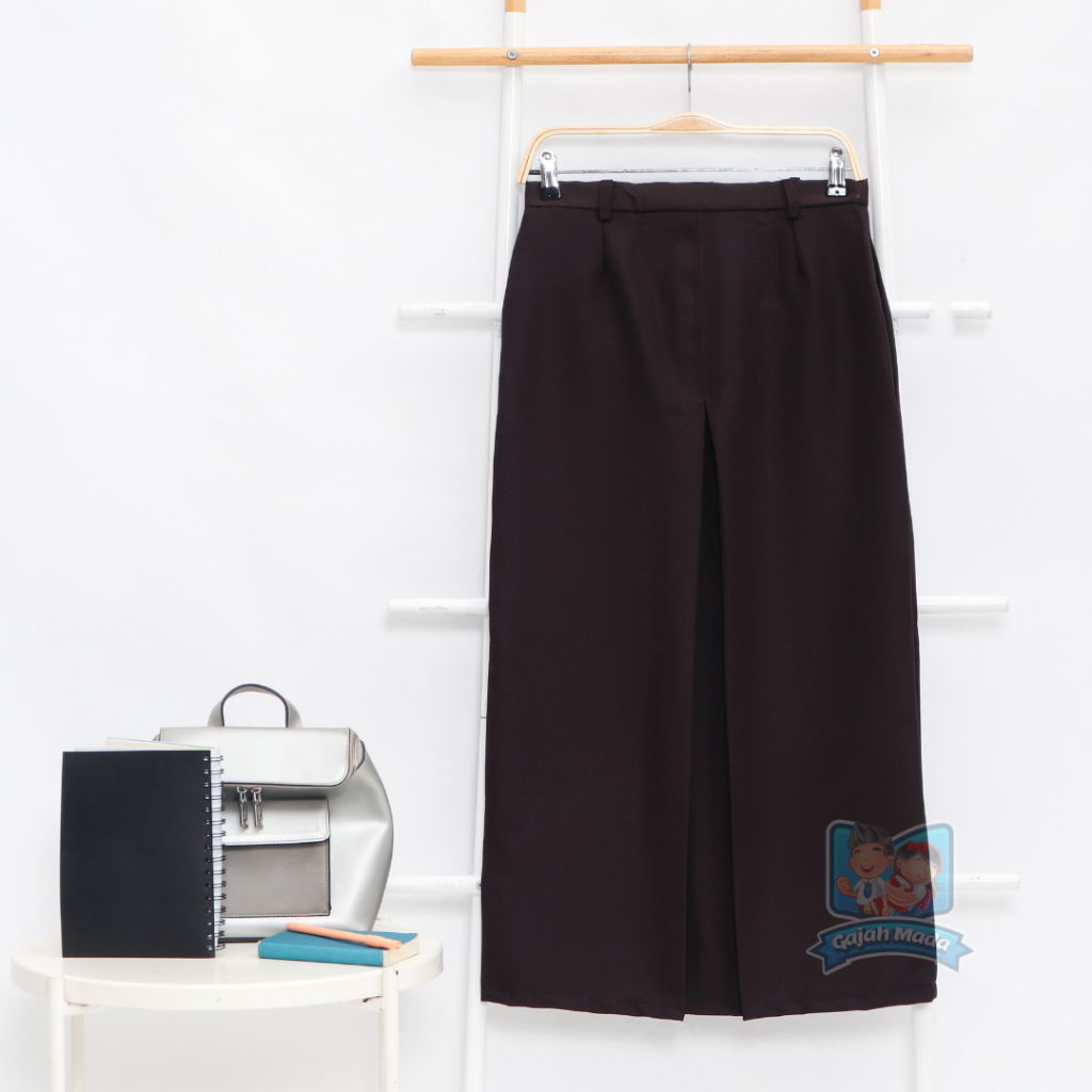 Rok Span SMP SMA Pramuka Coklat