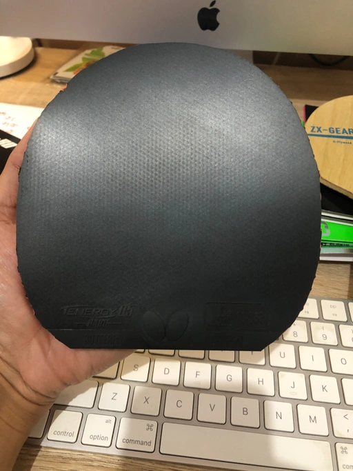 Image of Butterfly Tenergy 05 Hard Hitam 14,6 x 15,5 cm