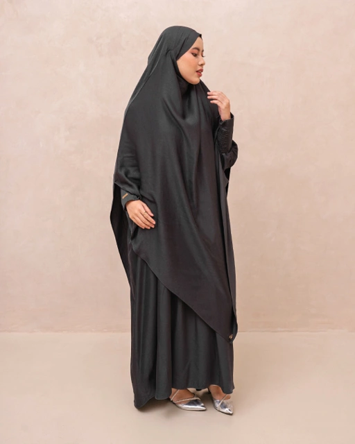 Image of ONE SET ABAYA ALUNA & KHIMAR HILYA - DARK GREY
