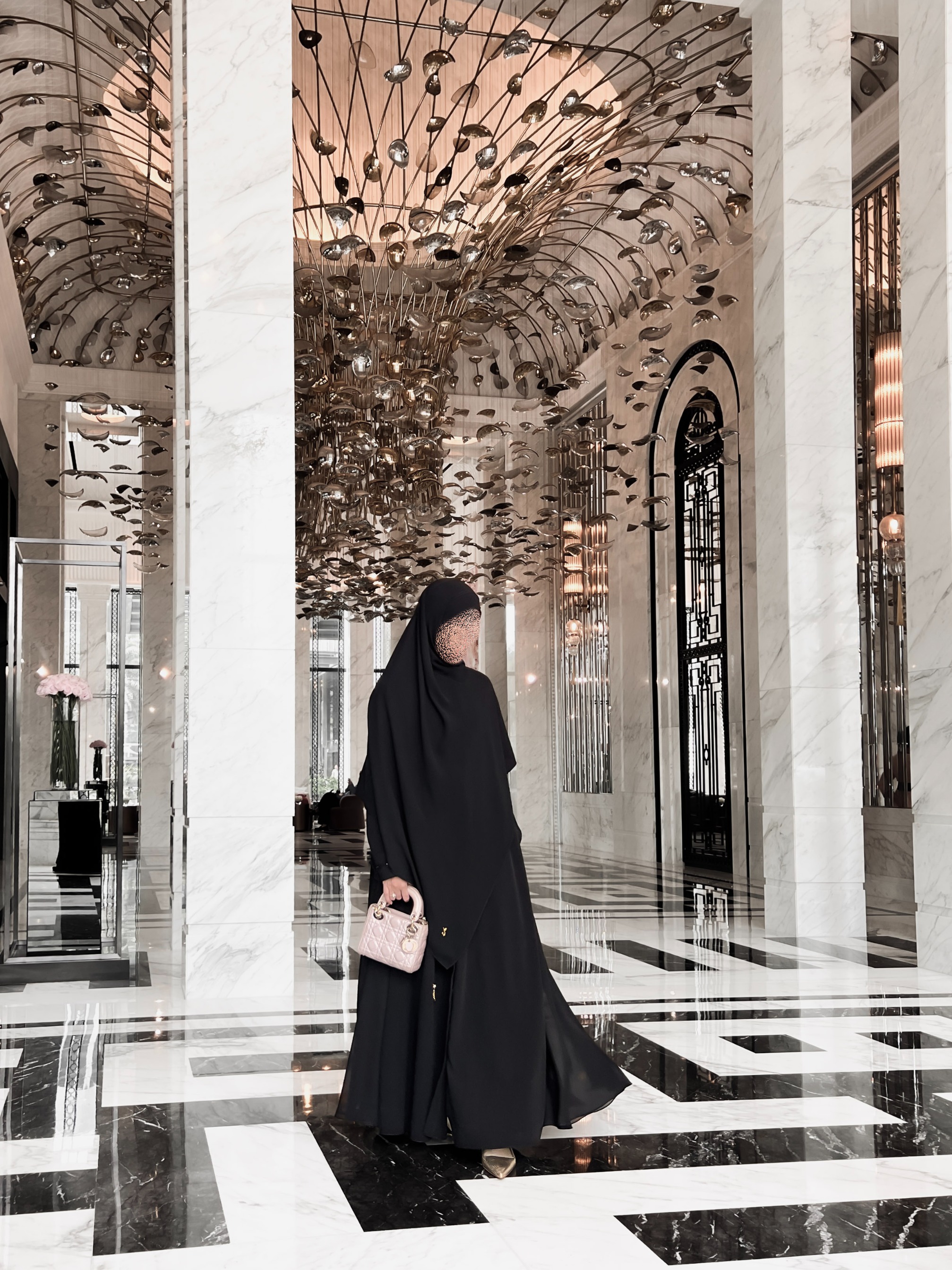 Feeha Abaya