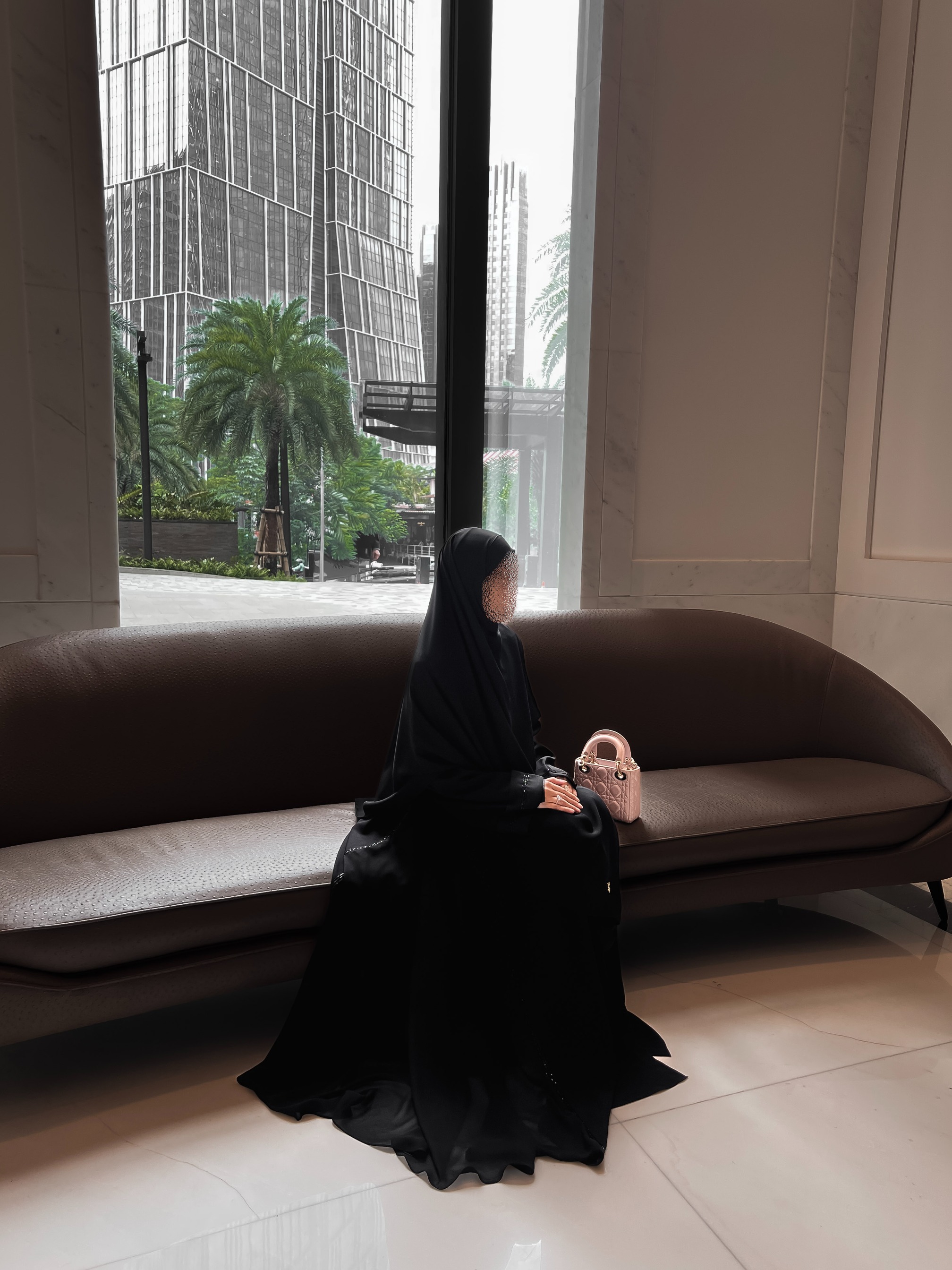 Feeha Abaya