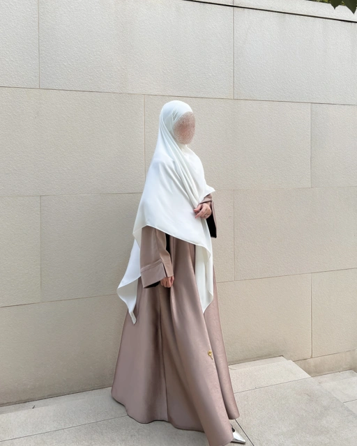 Zahwa Abaya Taupe