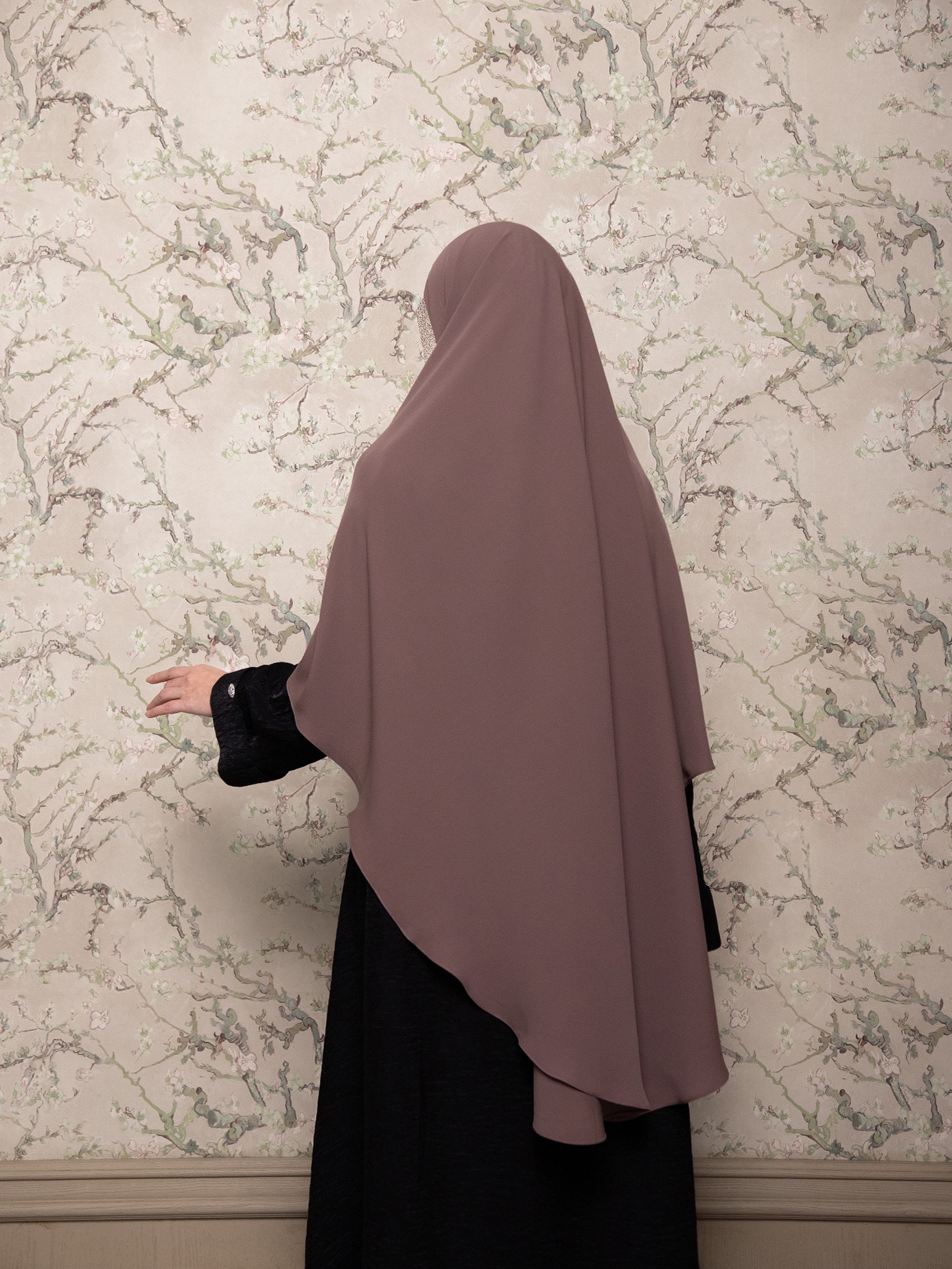 Atiqa Khimar