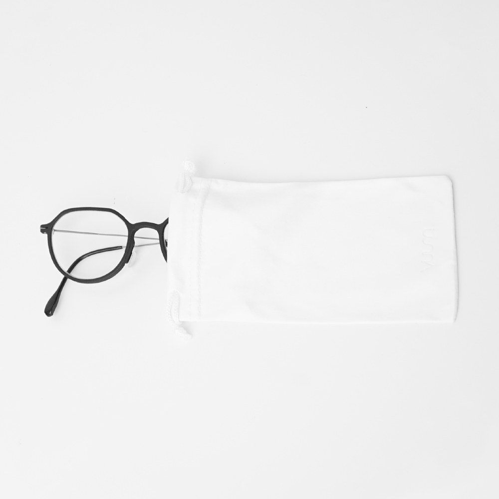 Pouch (Sarung / Kantong Kacamata)