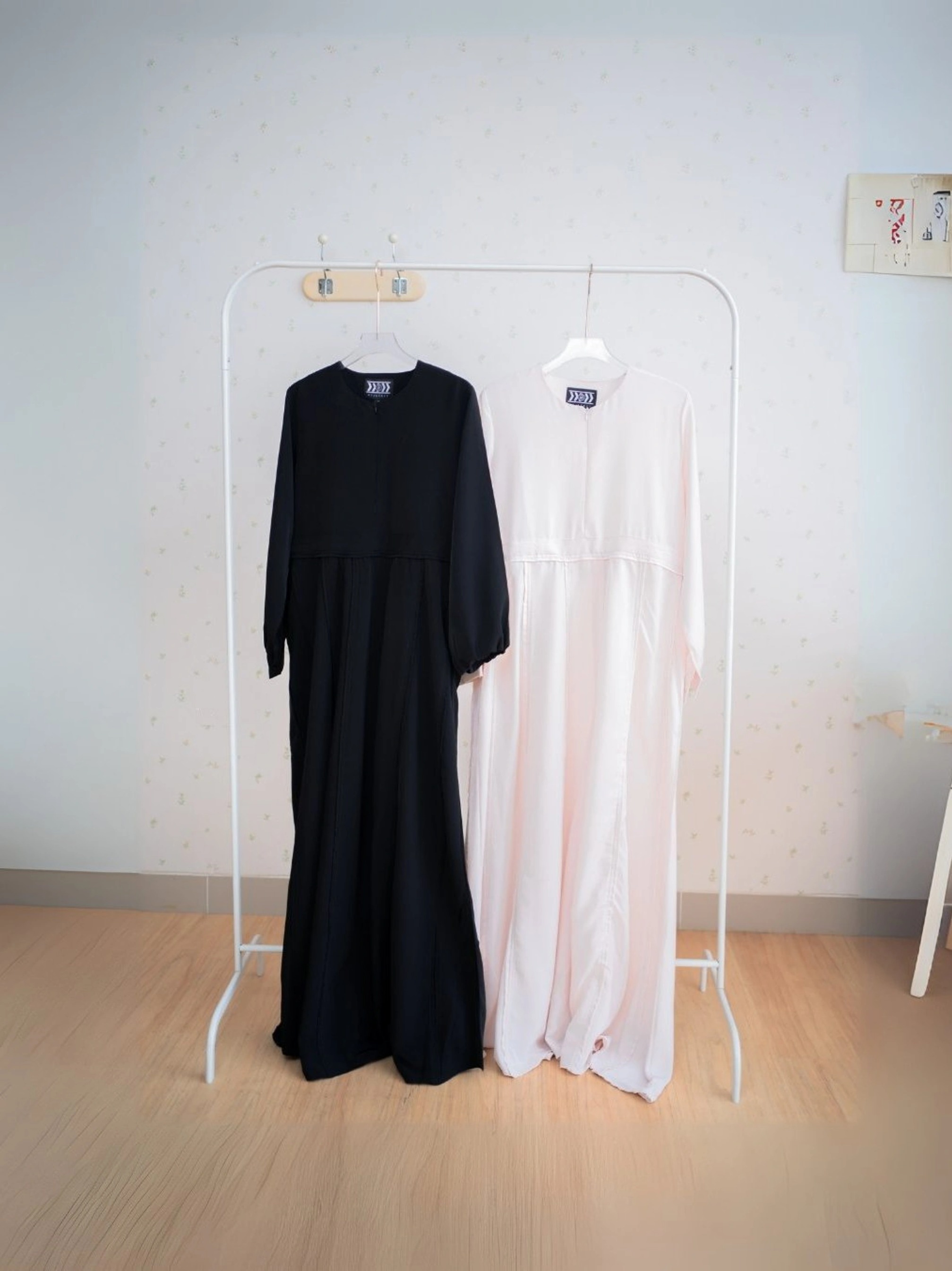 HJ Dress Mecca: Busana Muslimah Modest, Anggun, dan Nyaman