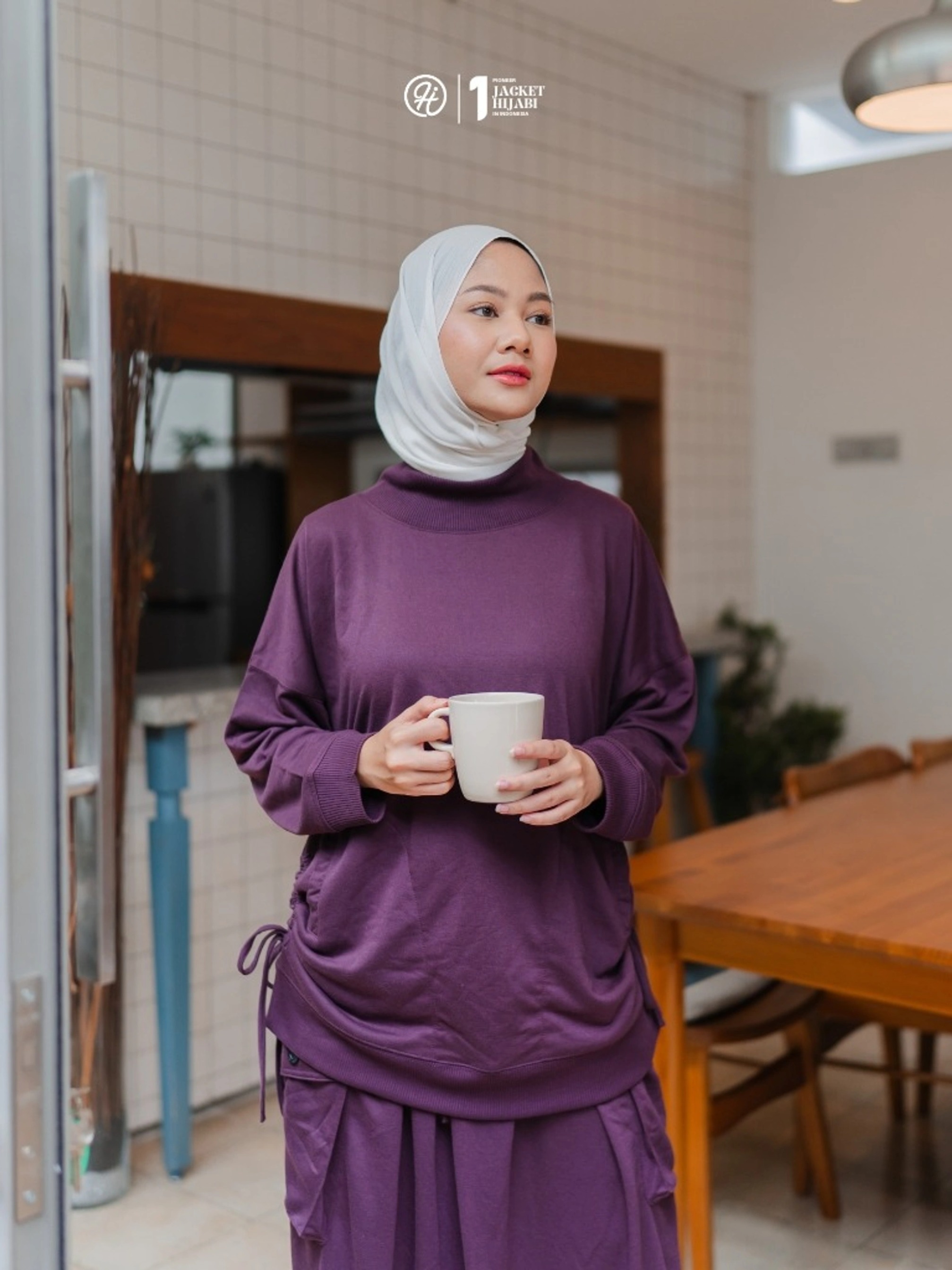 Hijacket Arumi: Jaket Muslimah Casual & Feminine Terbaik (Oversize)