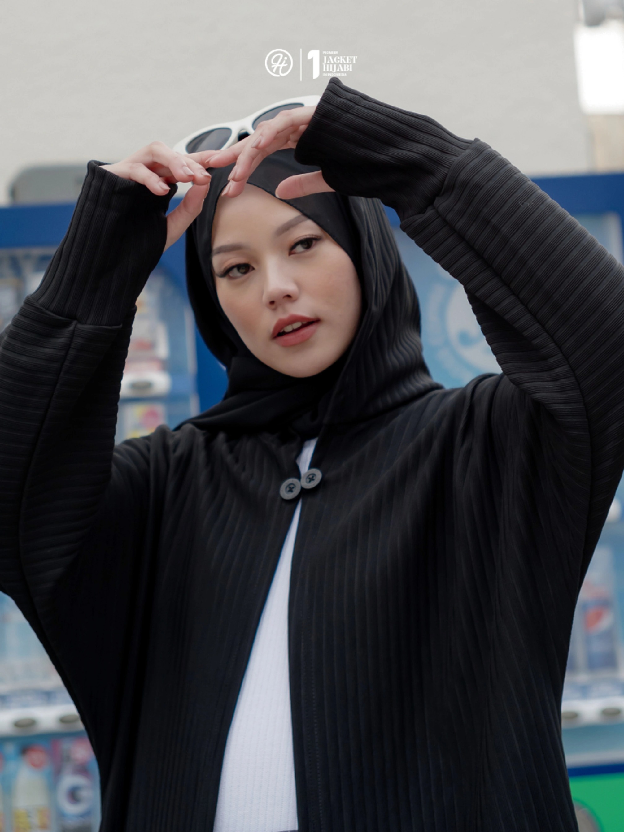 Hijacket Sylvania: Cardigan Sporty