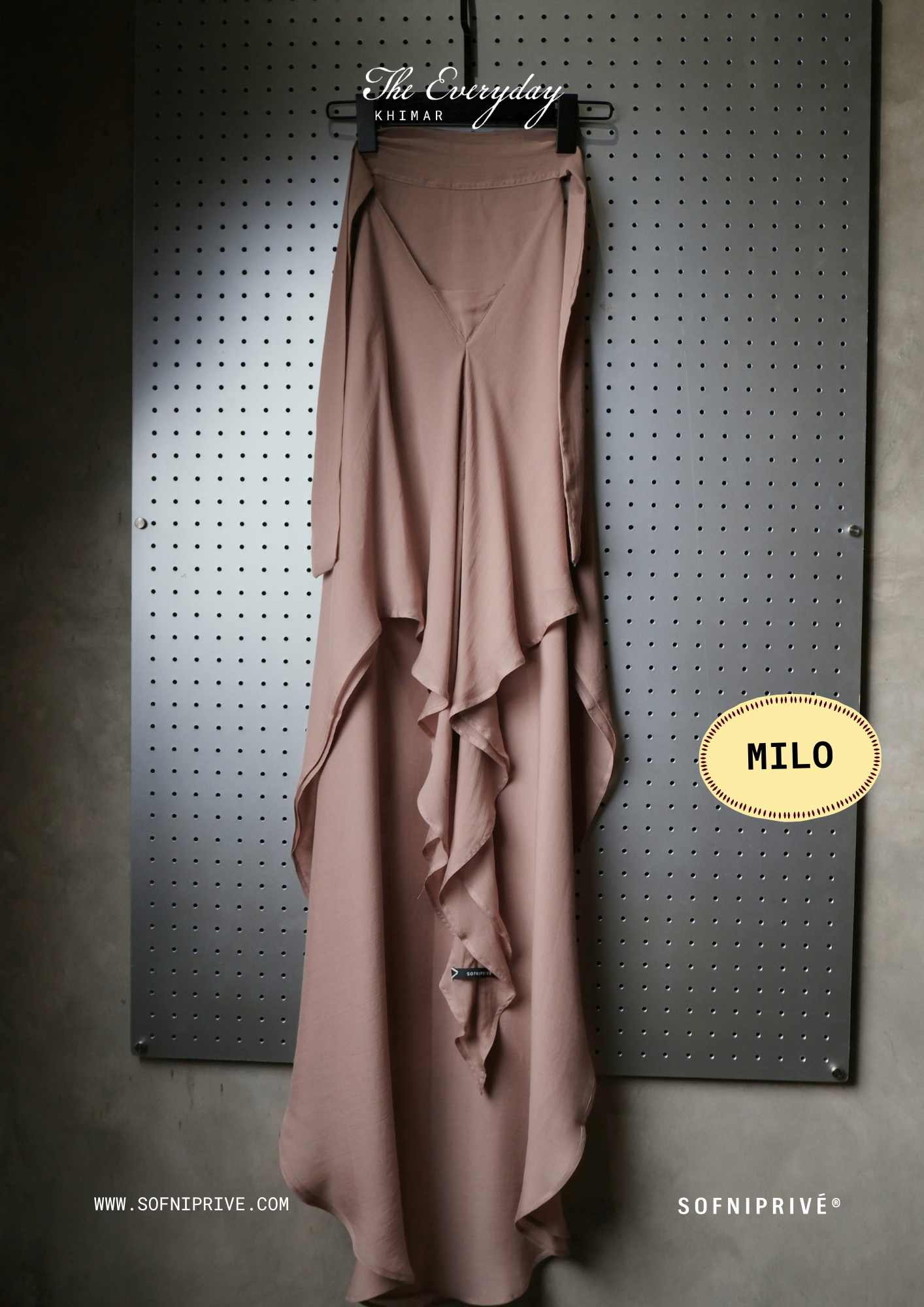 THE EVERYDAY KHIMAR
