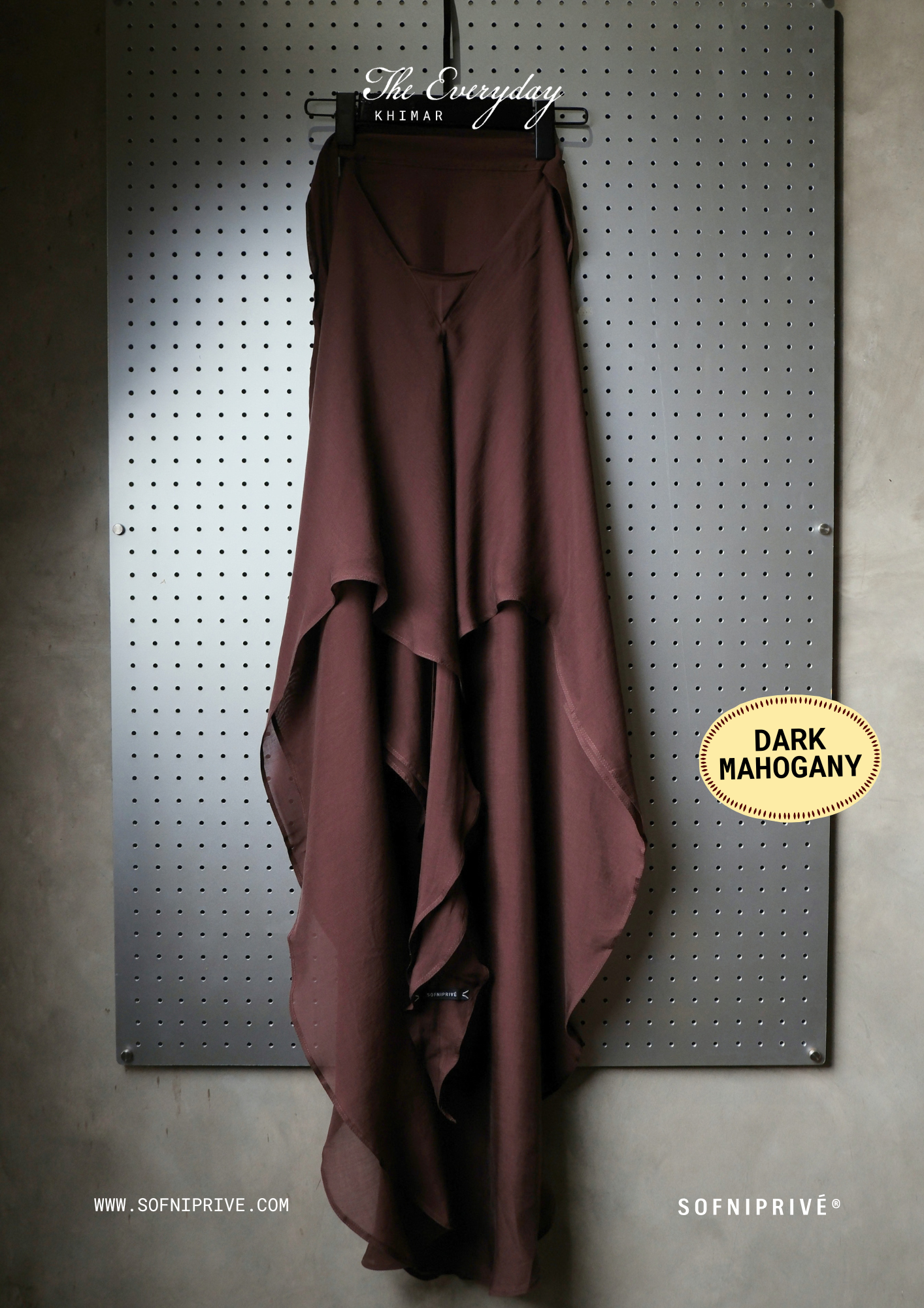 THE EVERYDAY KHIMAR