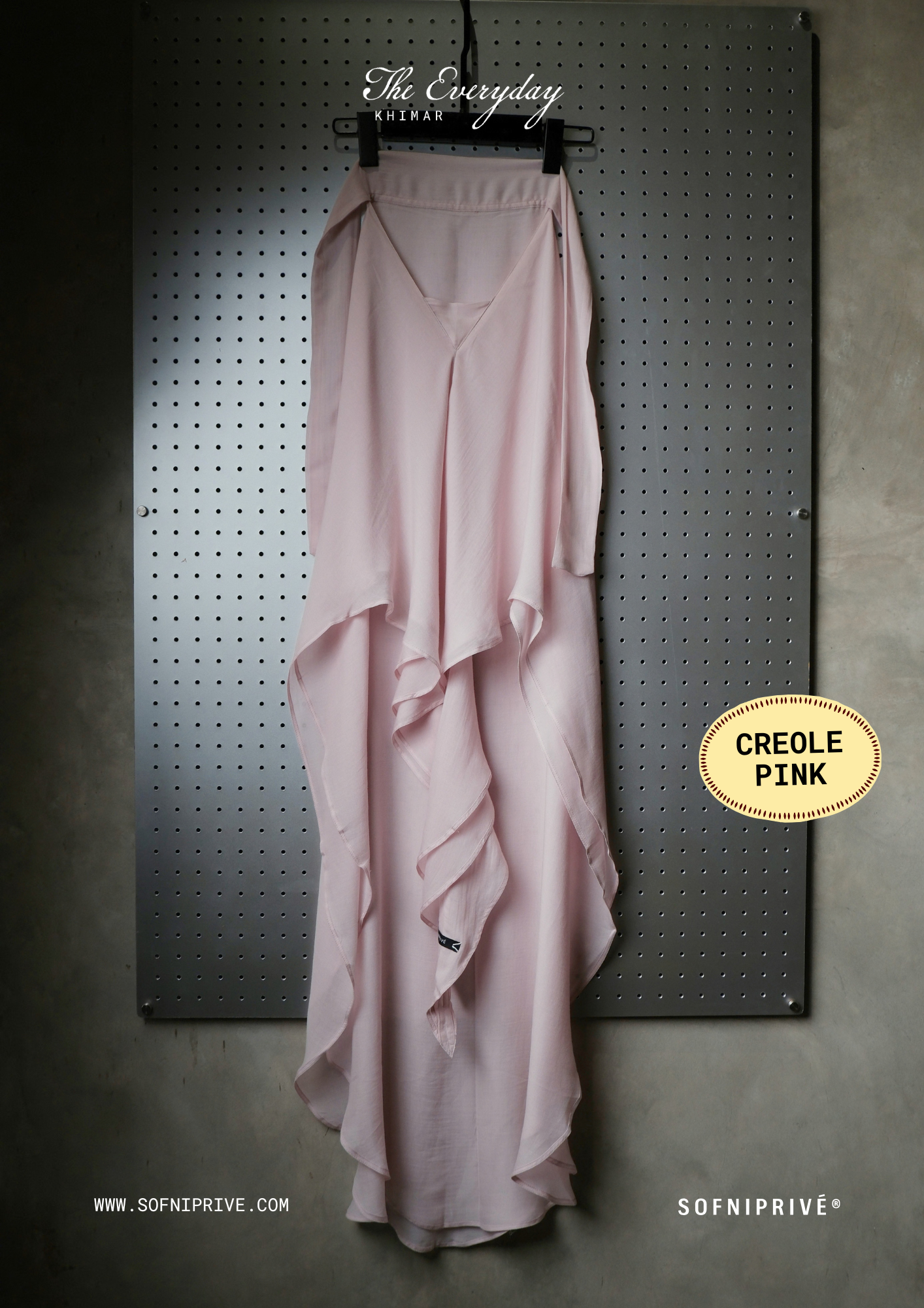 THE EVERYDAY KHIMAR