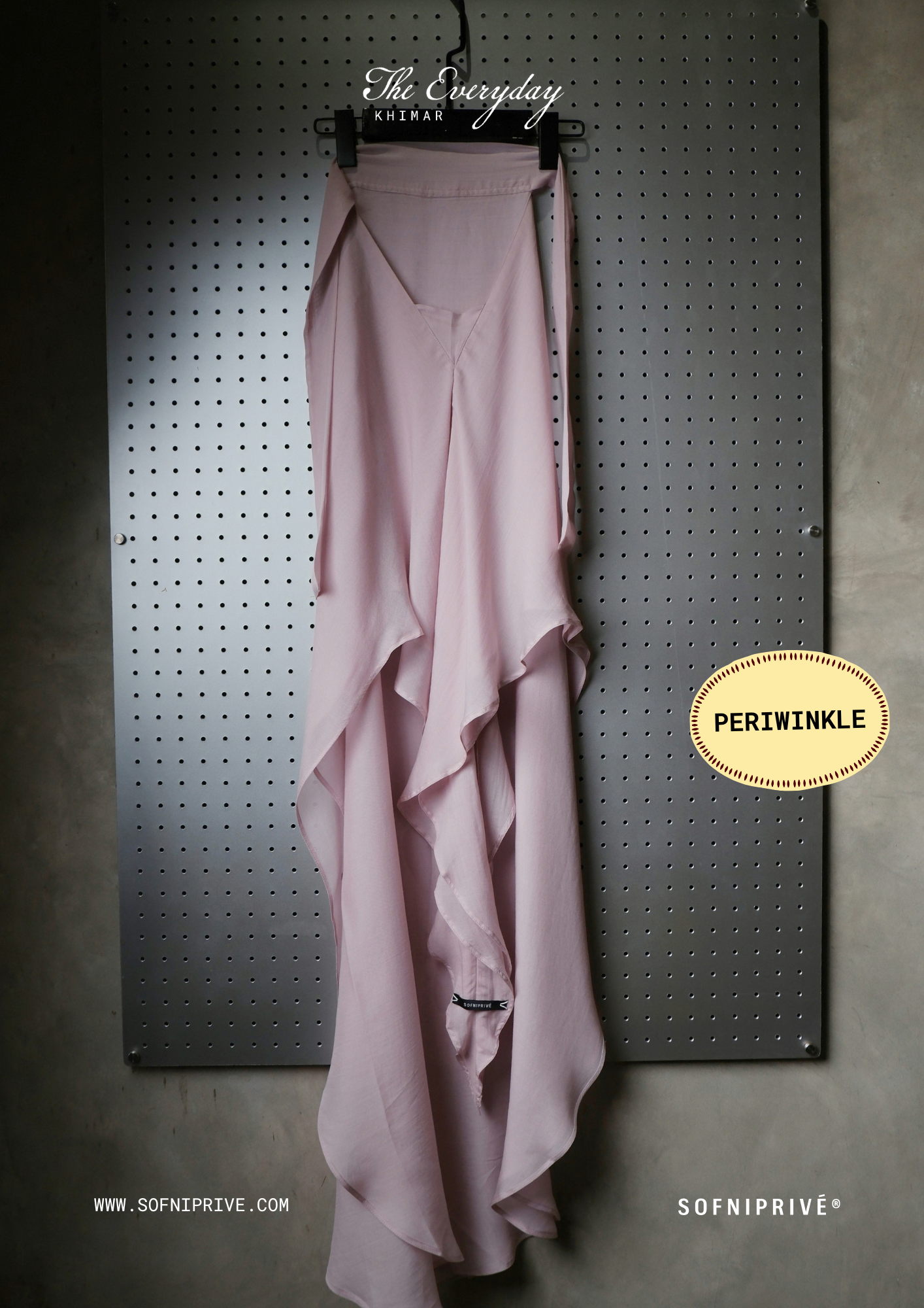 THE EVERYDAY KHIMAR