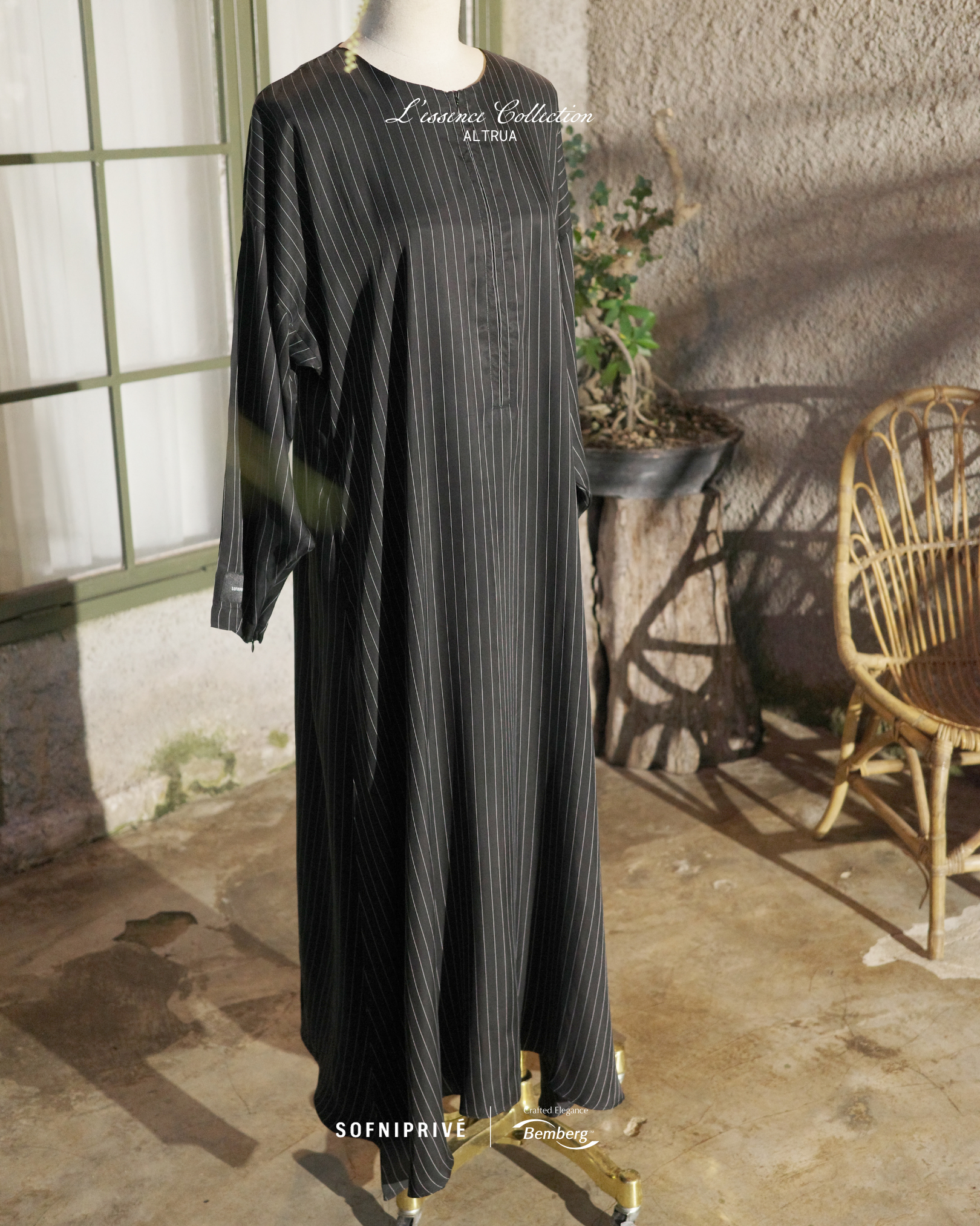 ALTRUA DRESS