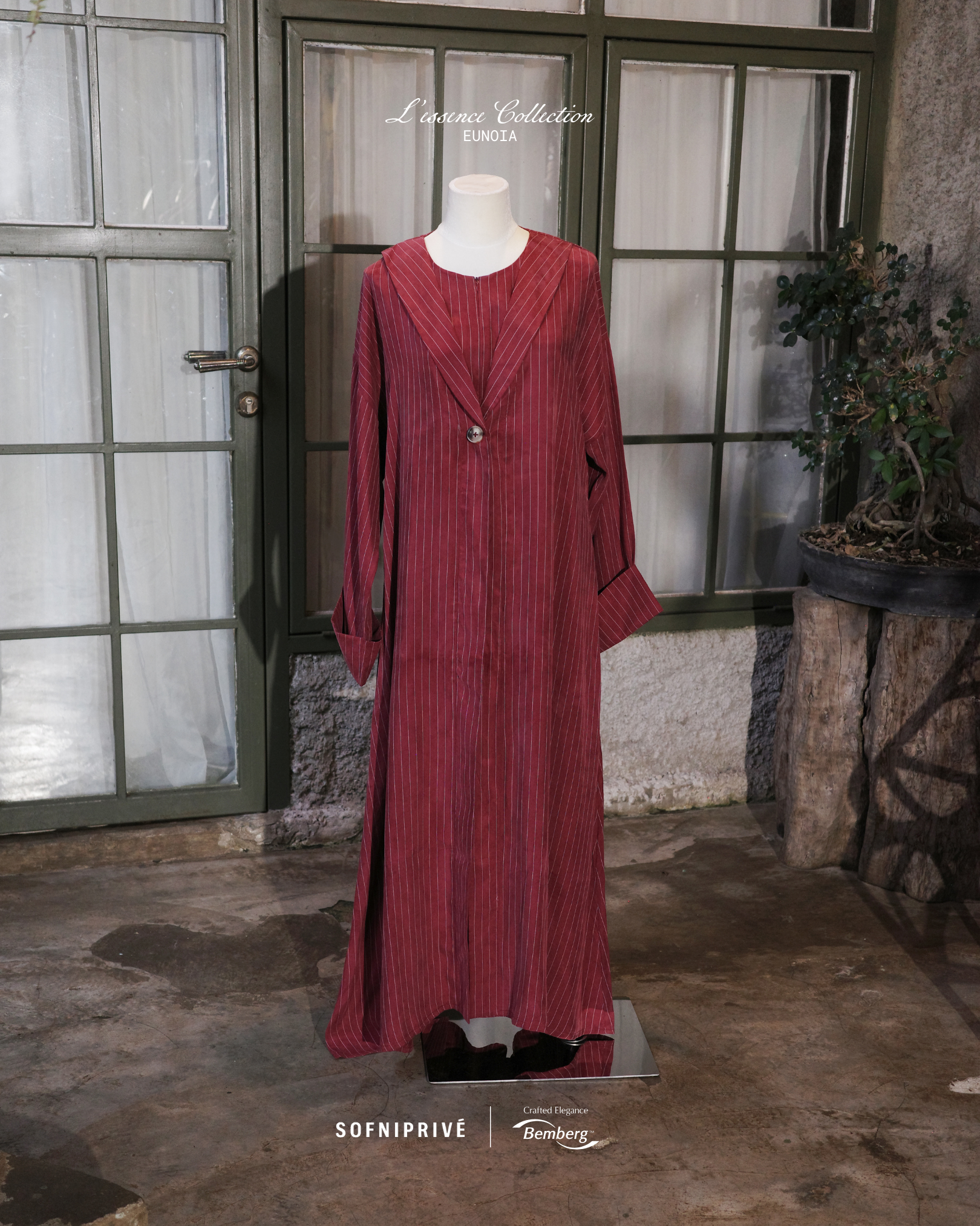 EUNOIA DRESS RED BERRY