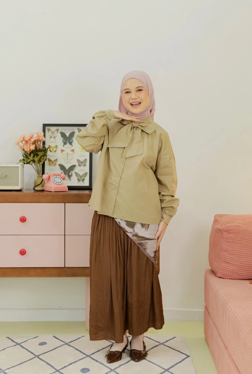 Image of Winnie Earthy Muse