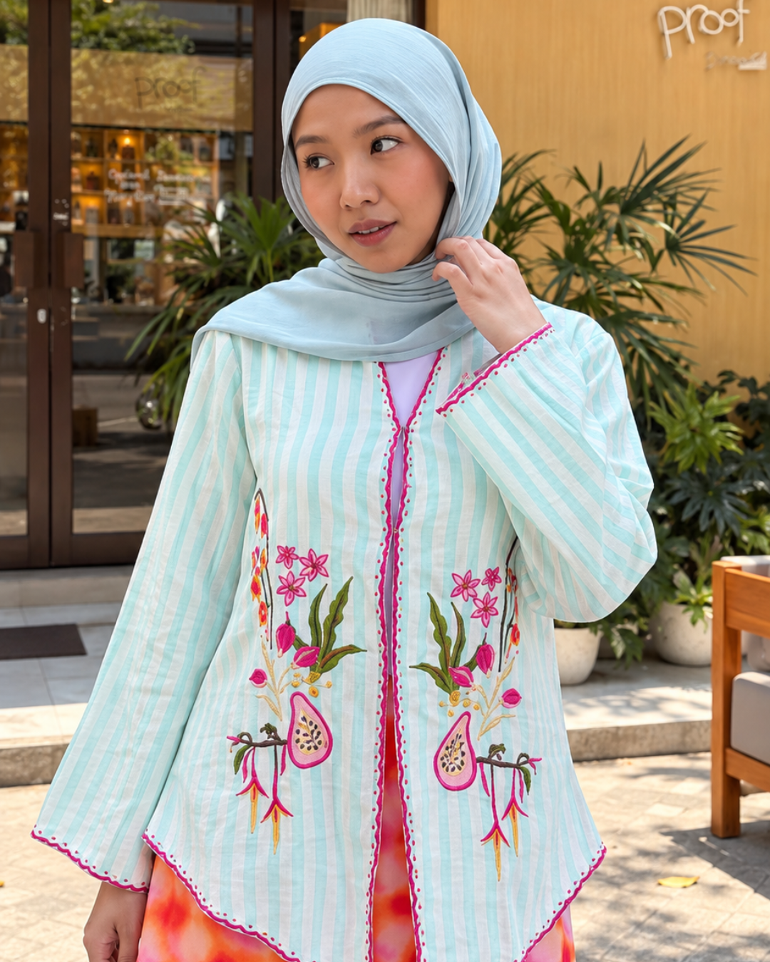 Juwita Kebaya Samara