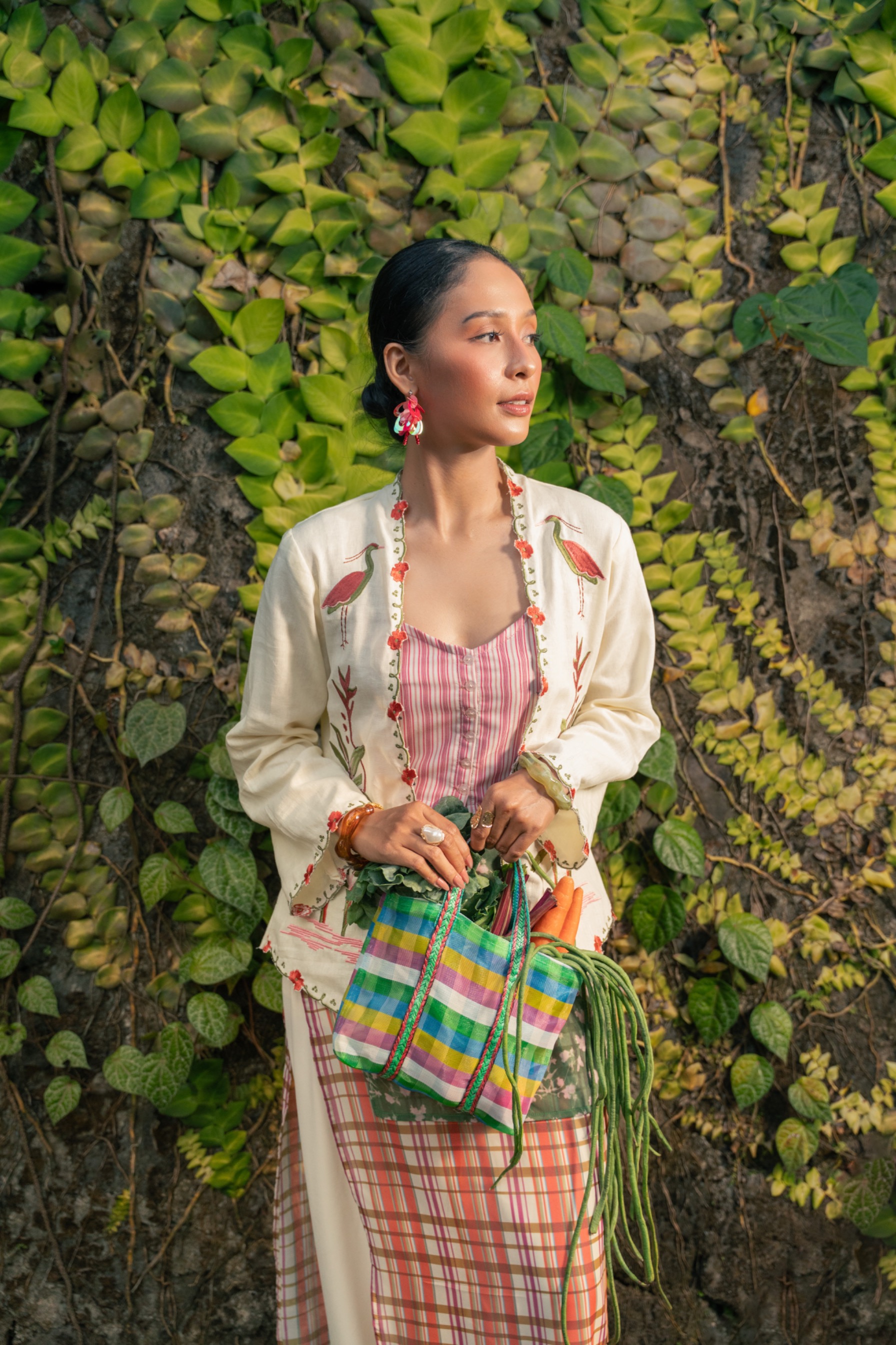 Juwita Kebaya Surili