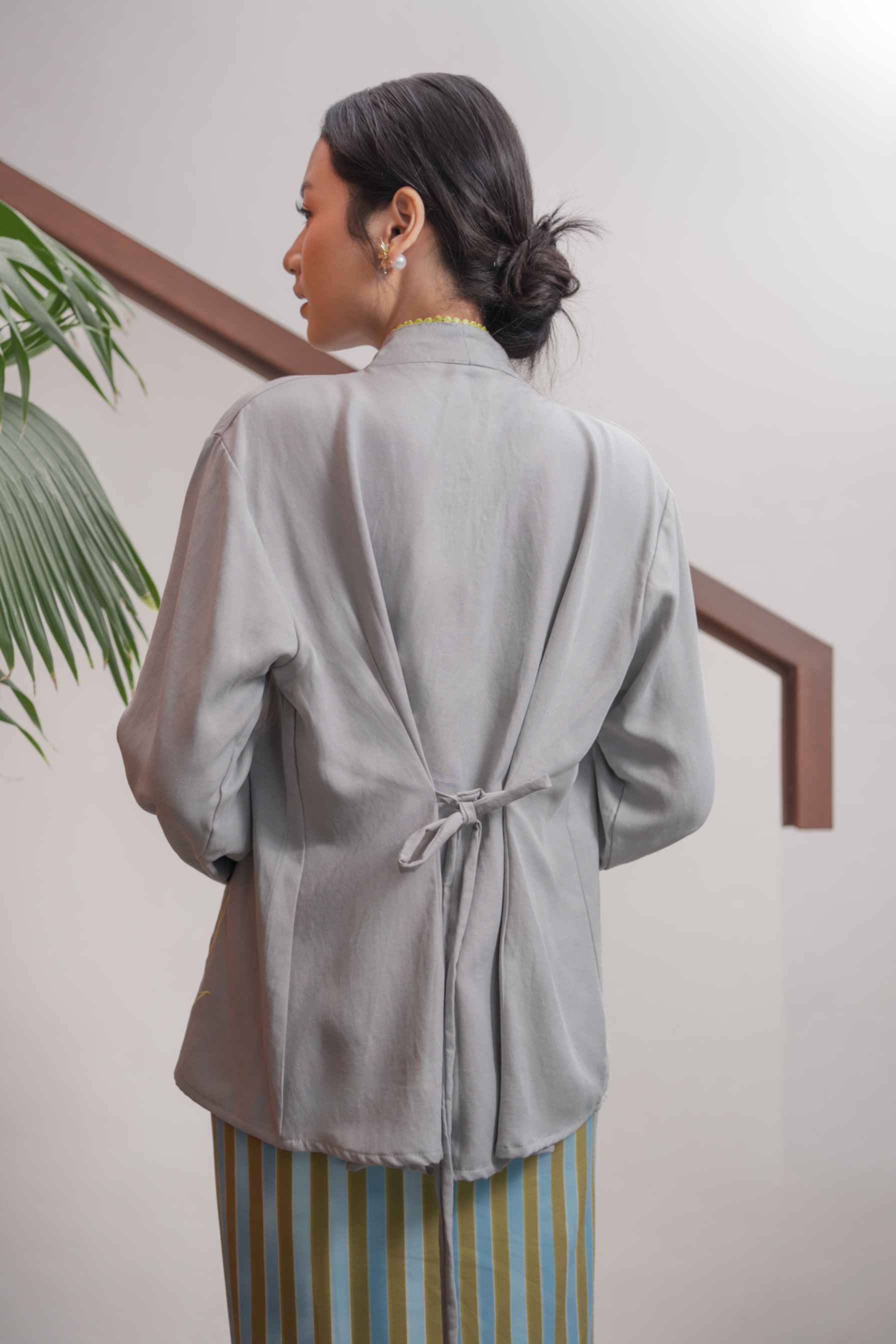 Jenar Kebaya Set Talam