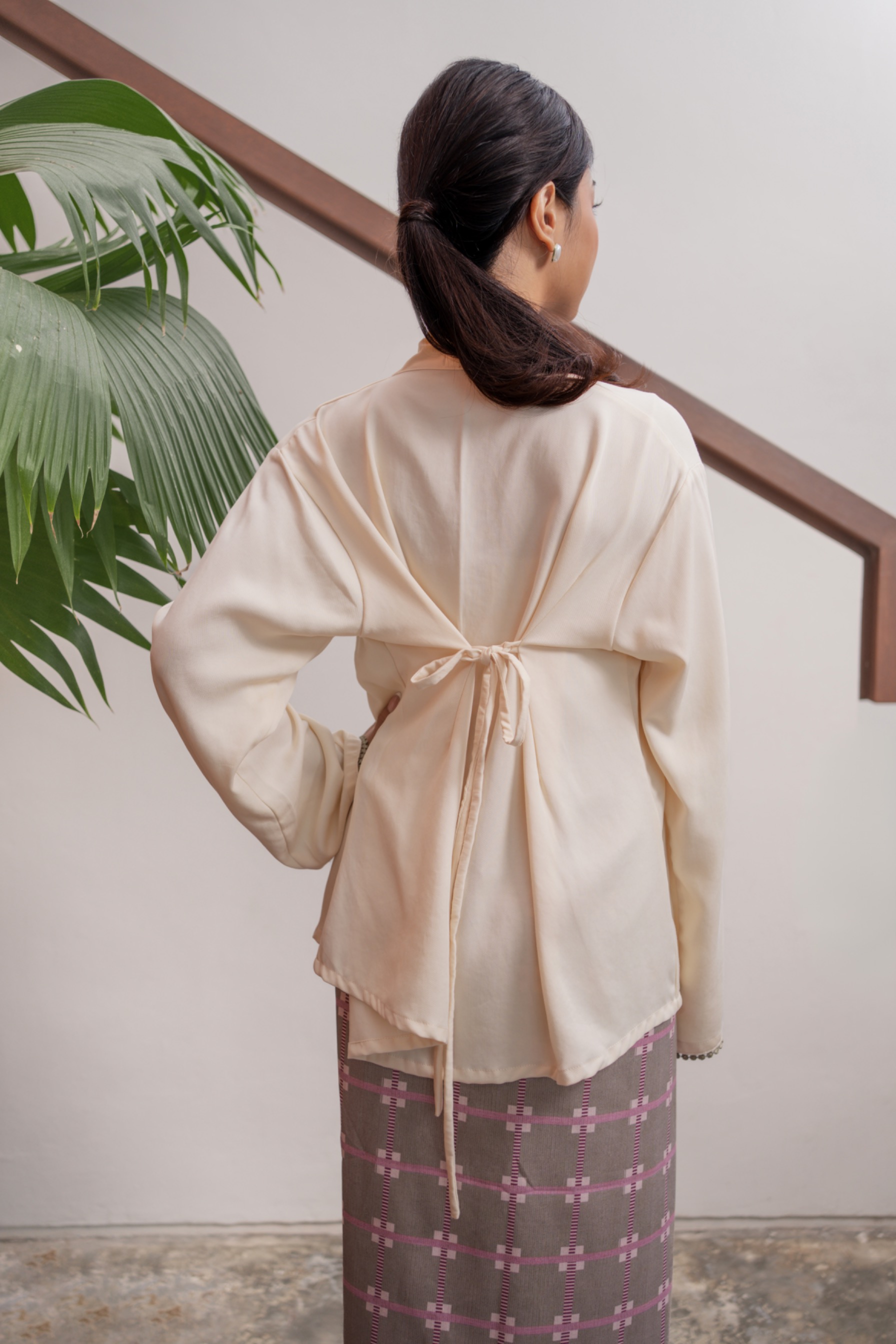Jenar Kebaya Set Sagu