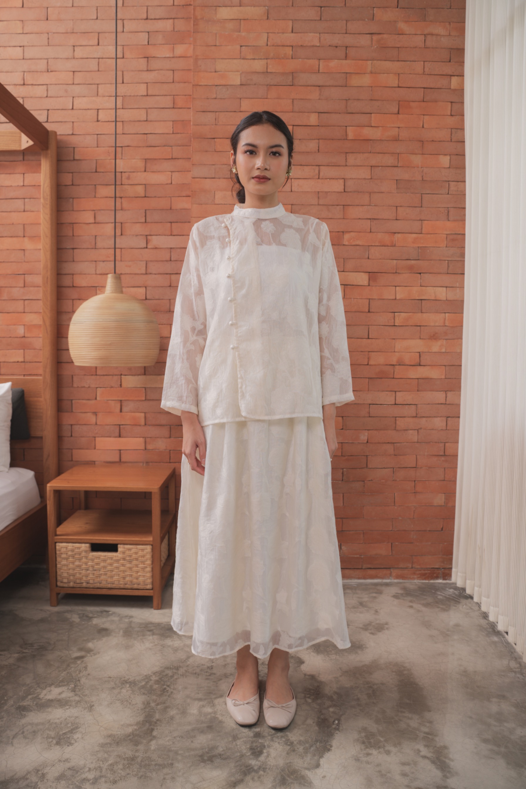 Larasati Set Pearl