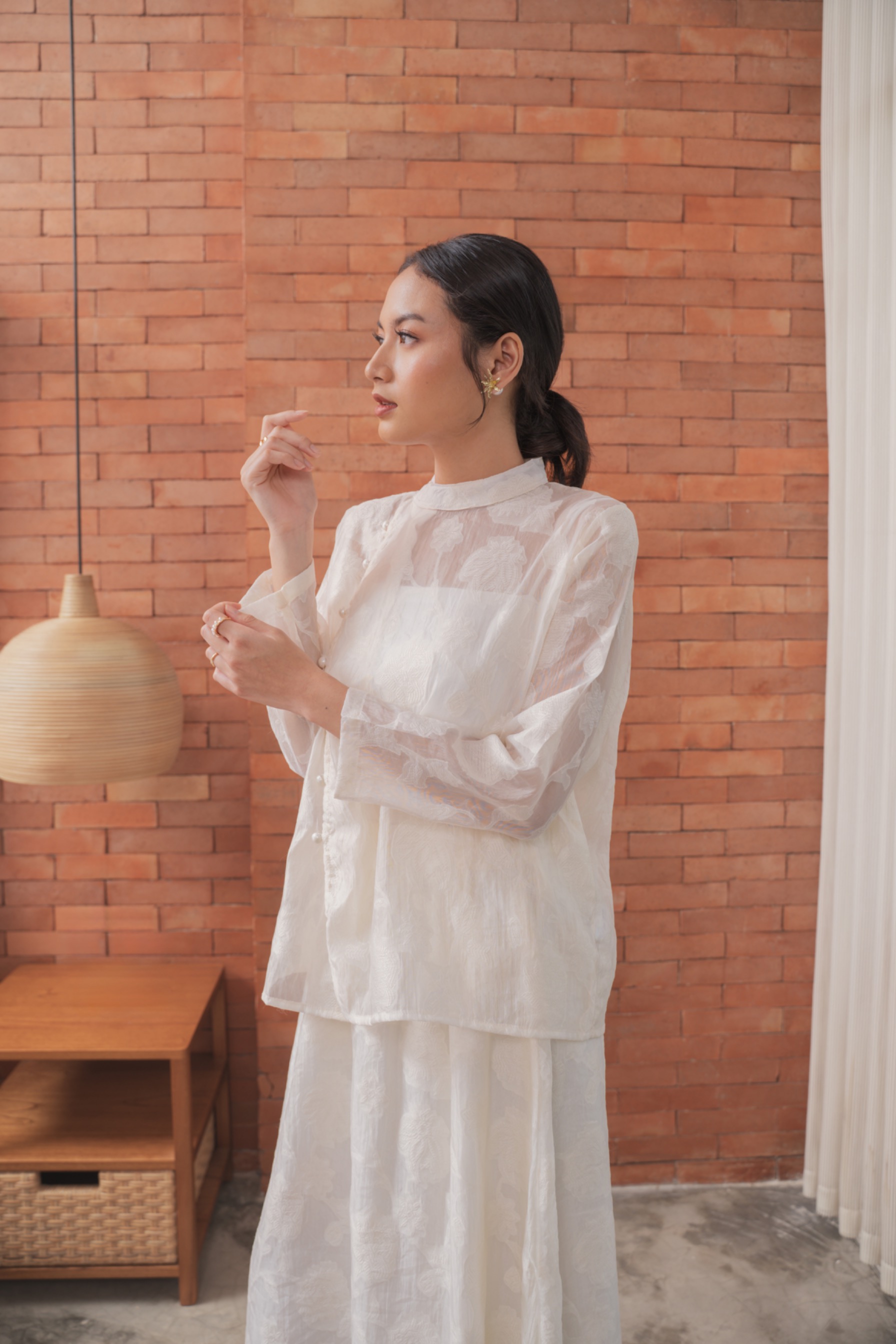 Larasati Set Pearl