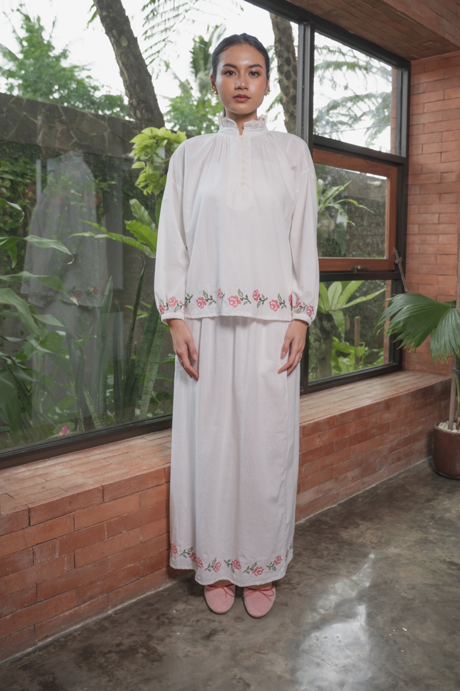 Kirana Set White