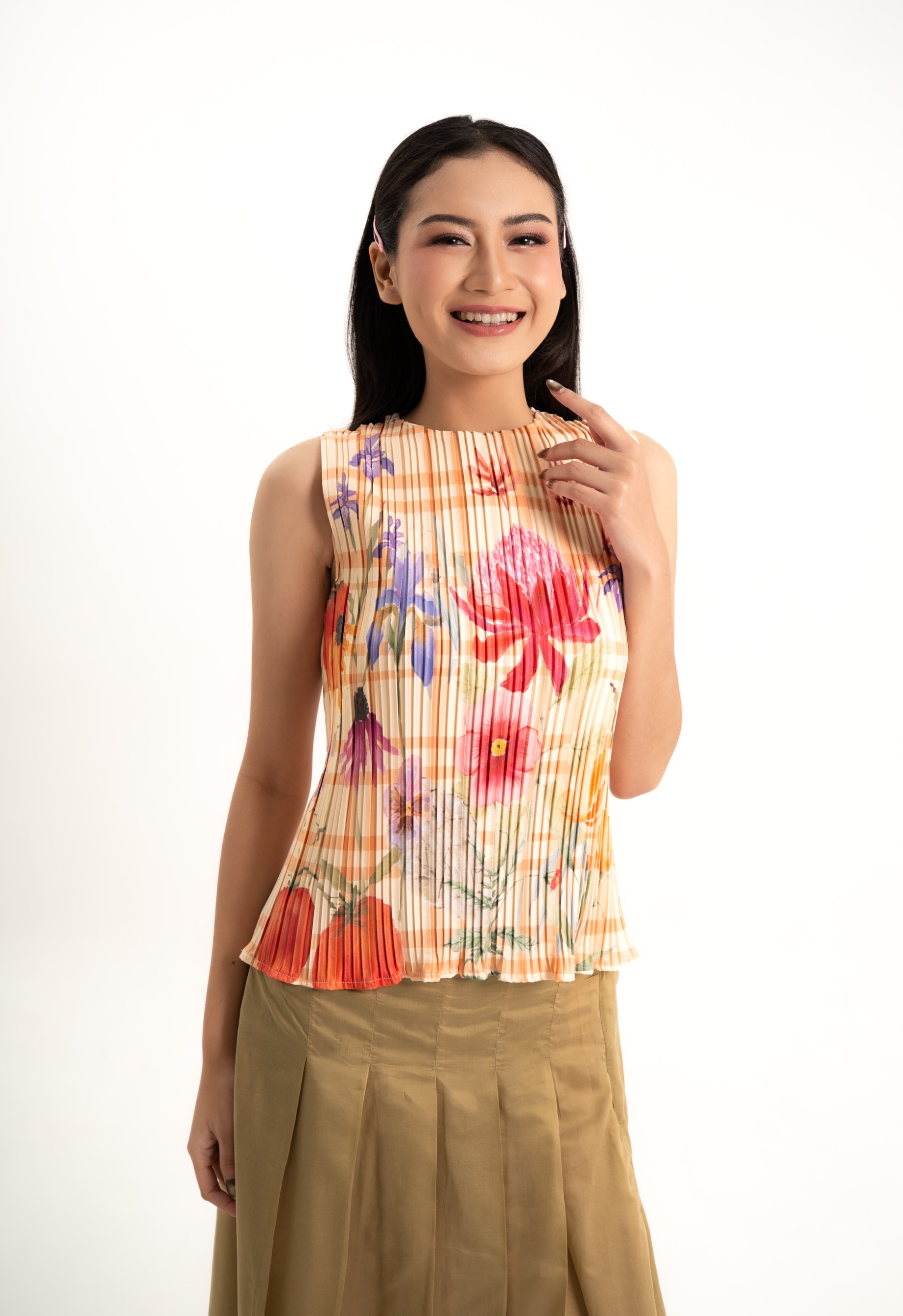 Nona Pleated Top