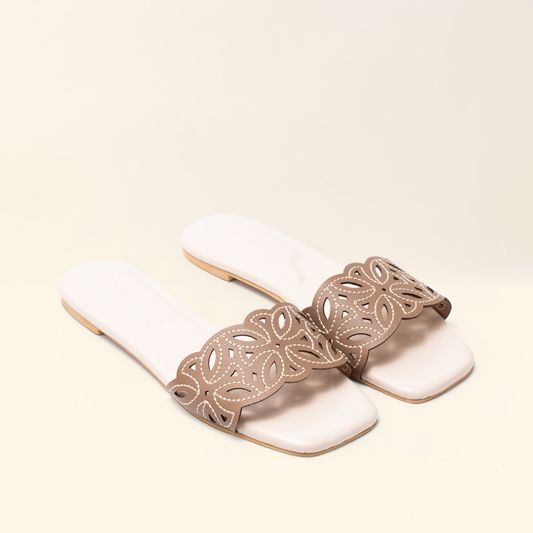 Elata Flat Sandal